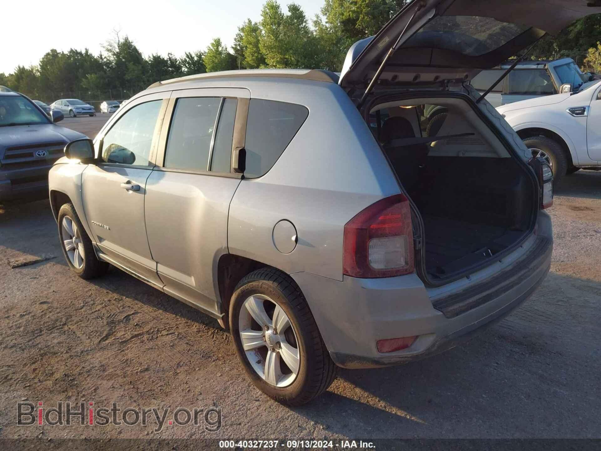 2017 JEEP COMPASS - VIN: 1C4NJCBA2HD123782 - Фото 3