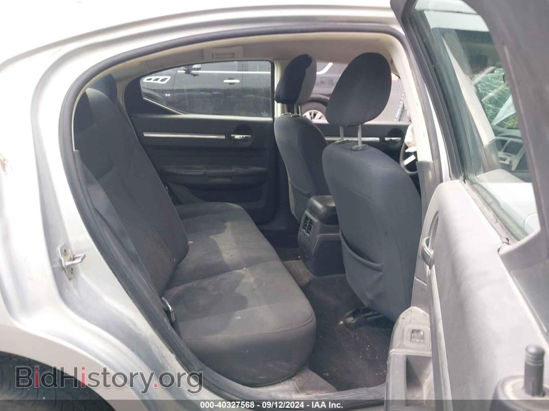 2010 DODGE CHARGER - VIN: 2B3CA3CV9AH245719 - Фото 8