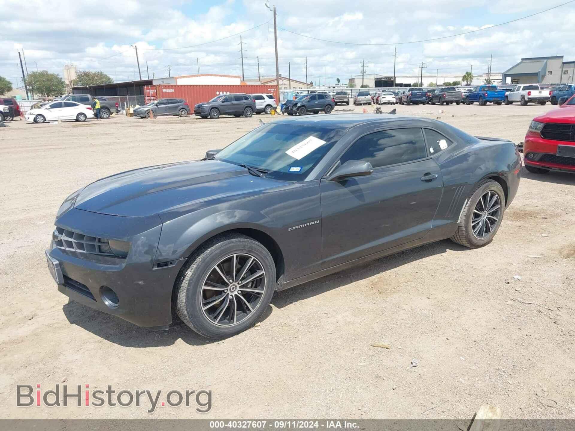 2013 CHEVROLET CAMARO - VIN: 2G1FA1E30D9238564 - Photo 2
