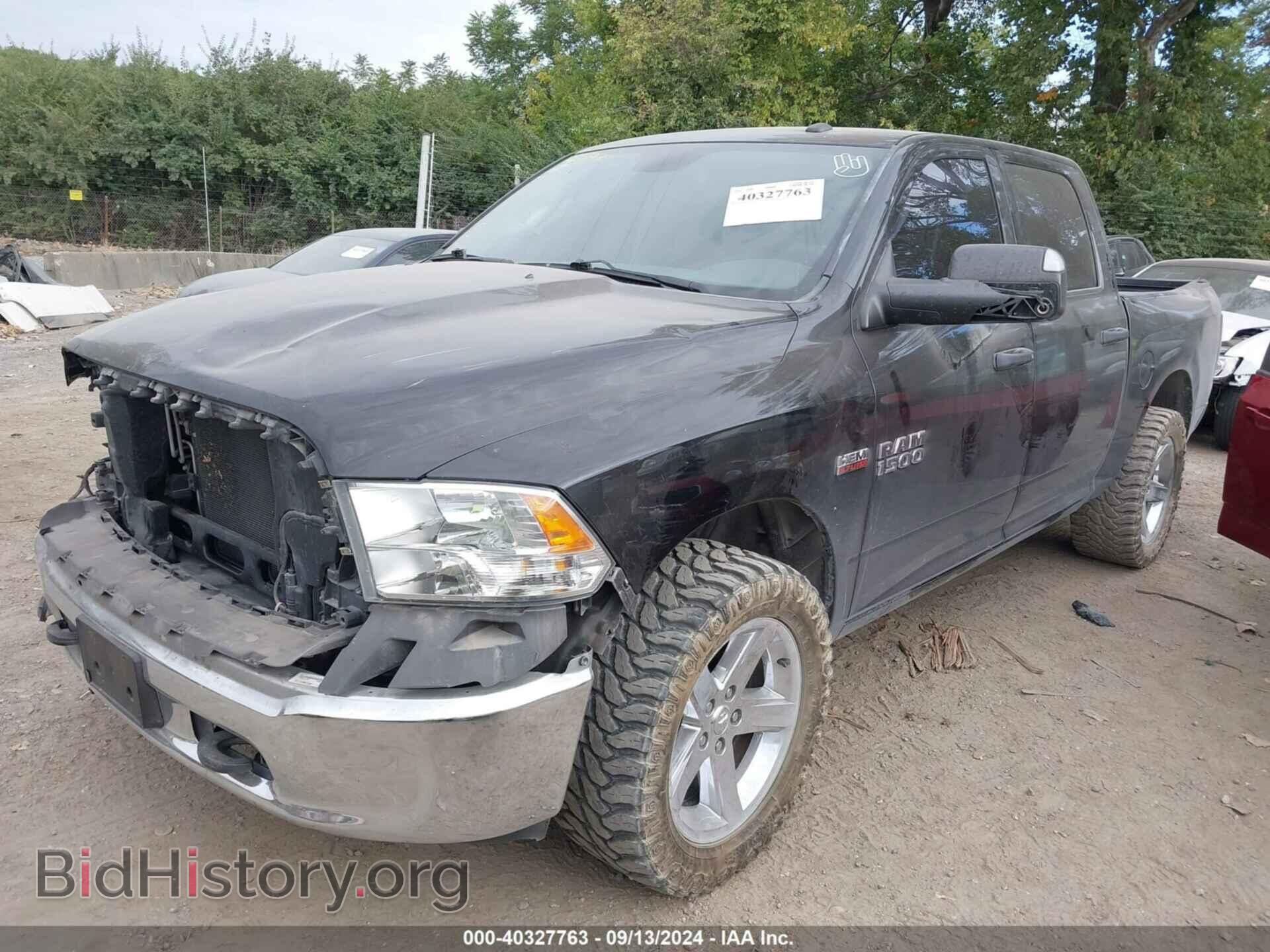 2015 RAM 1500 - VIN: 3C6RR7KTXFG711259 - Фото 2