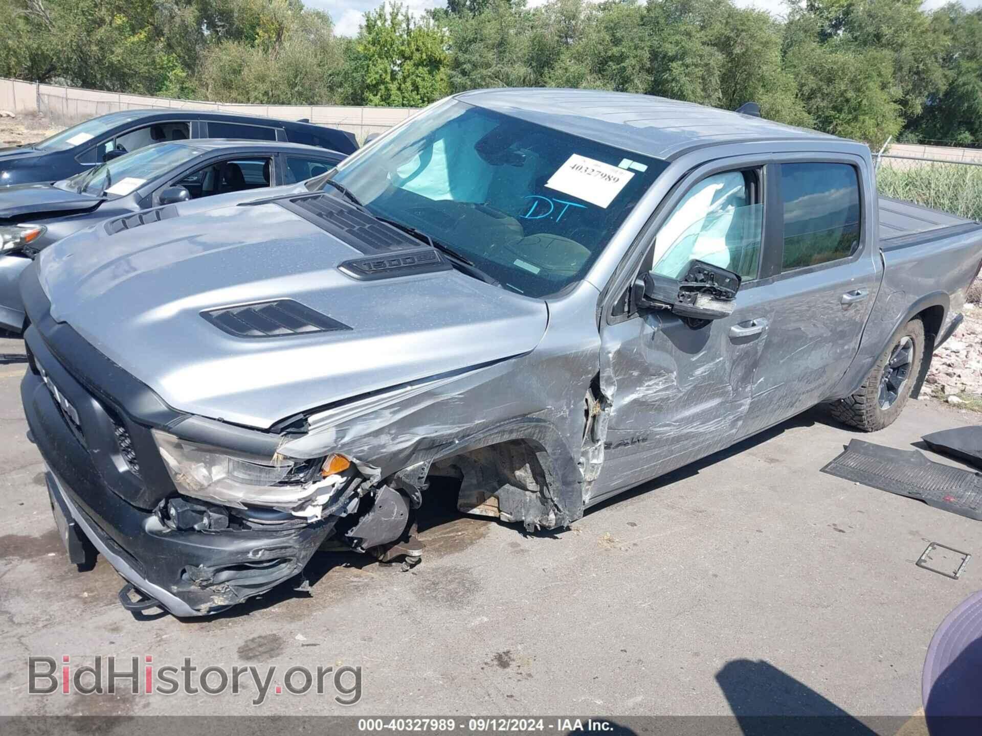 2020 RAM 1500 - VIN: 1C6SRFLT5LN381186 - Фото 2