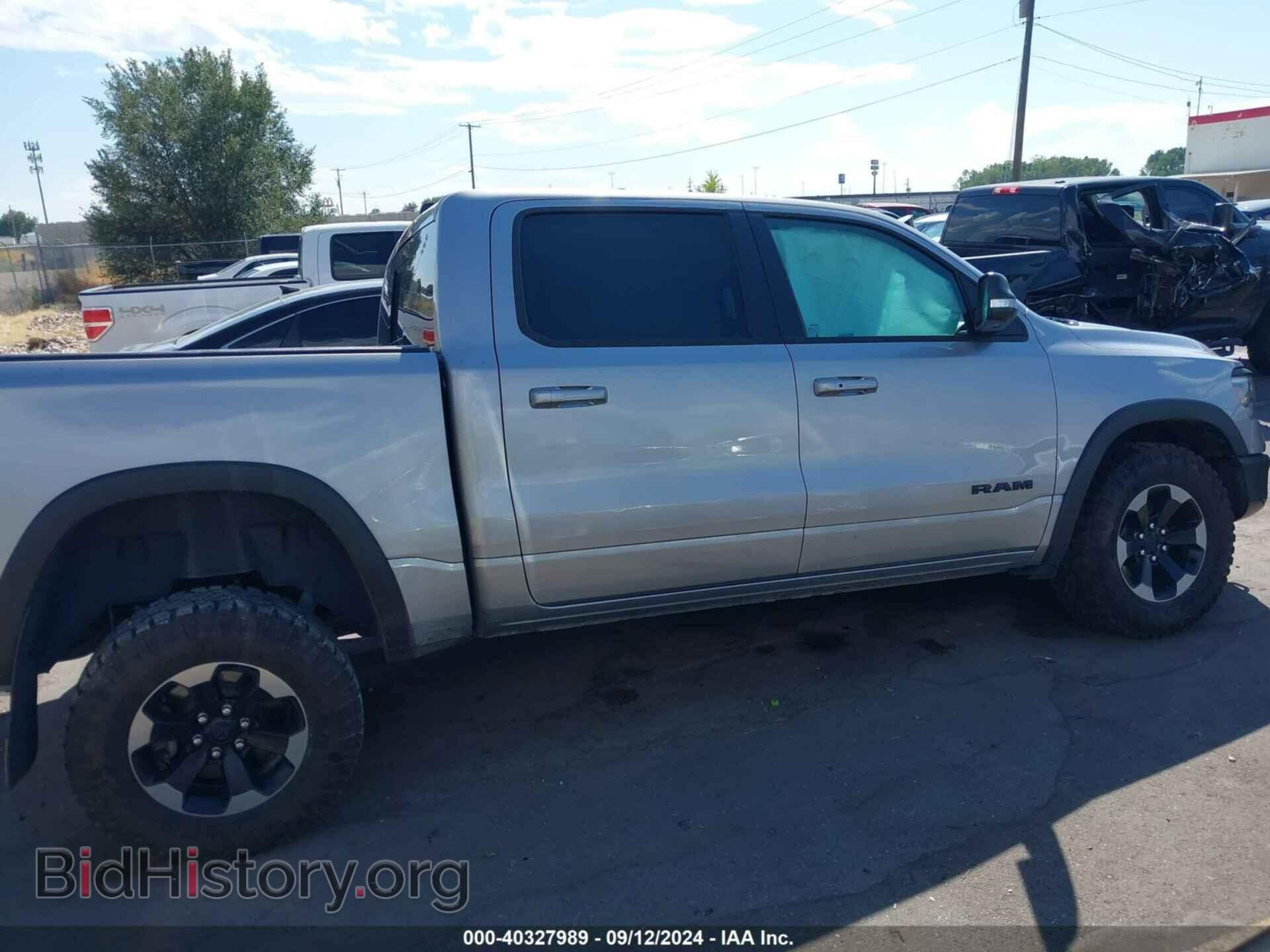 2020 RAM 1500 - VIN: 1C6SRFLT5LN381186 - Фото 13