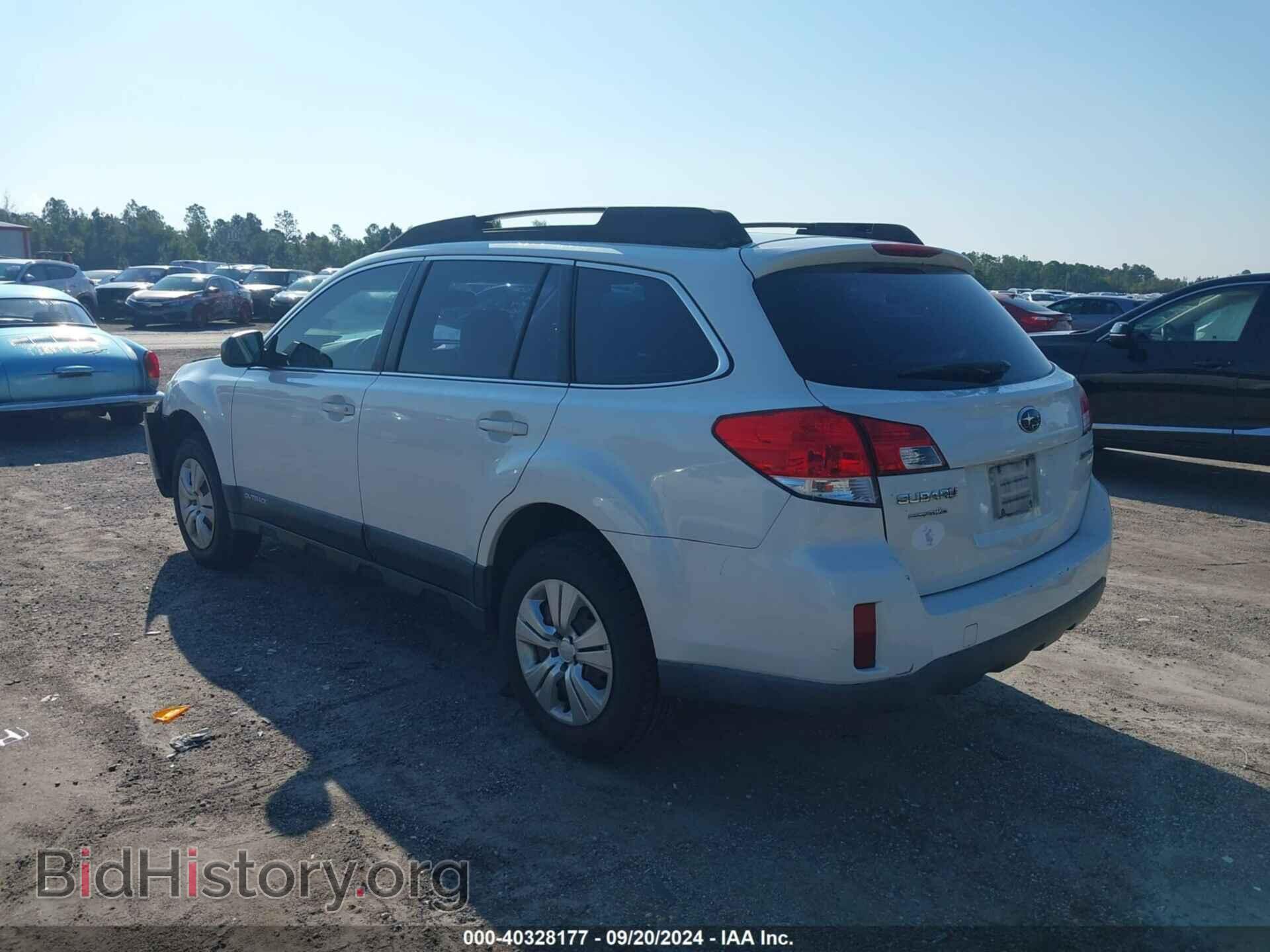 2013 SUBARU OUTBACK - VIN: 4S4BRCAC1D3213015 - Фото 3