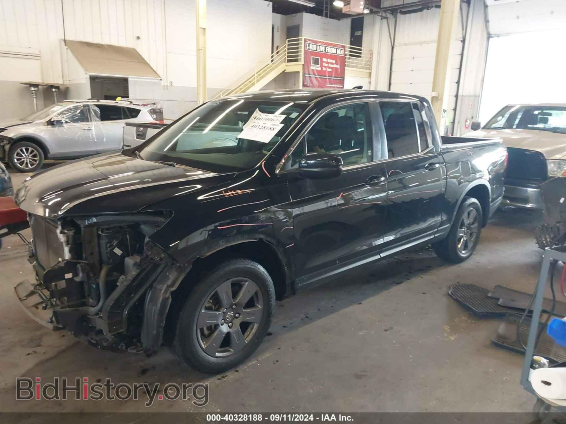 2019 HONDA RIDGELINE - VIN: 5FPYK3F55KB044332 - Фото 2