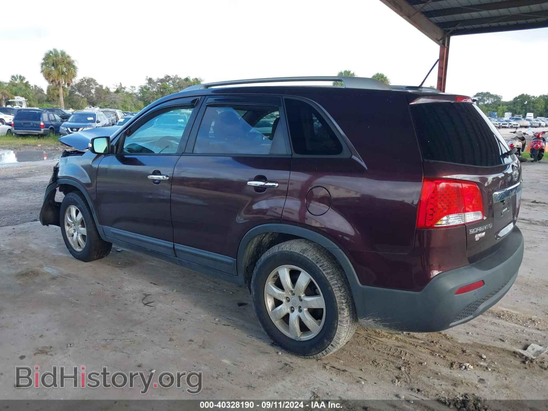 2011 KIA SORENTO - VIN: 5XYKT3A15BG044405 - Фото 3