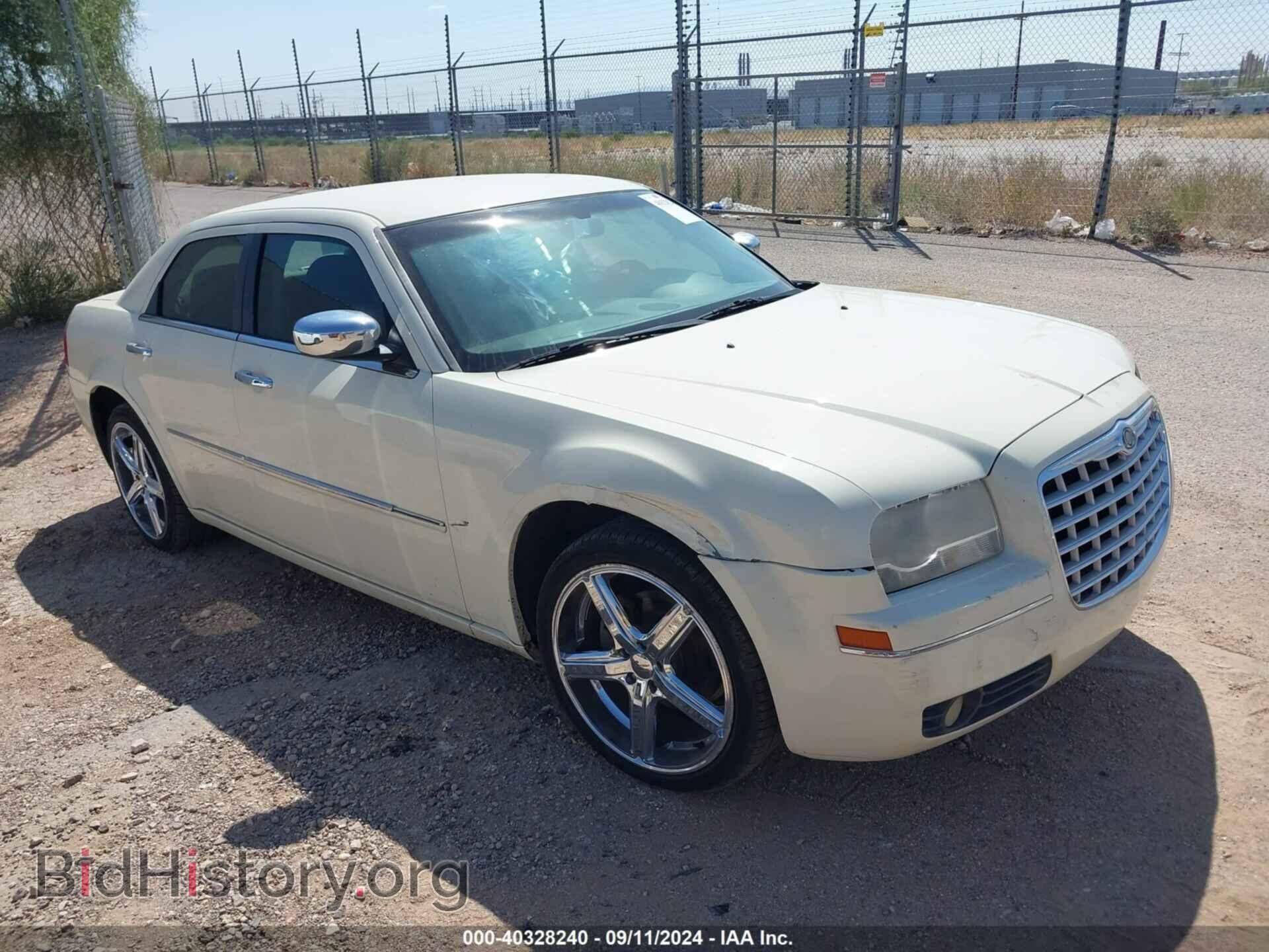 Photo 2C3CA4CD6AH215478 - CHRYSLER 300 2010