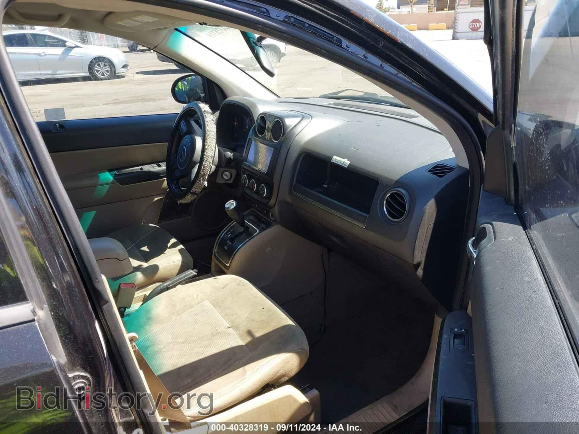 2011 JEEP COMPASS - VIN: 1J4NT1FB2BD139290 - Photo 5