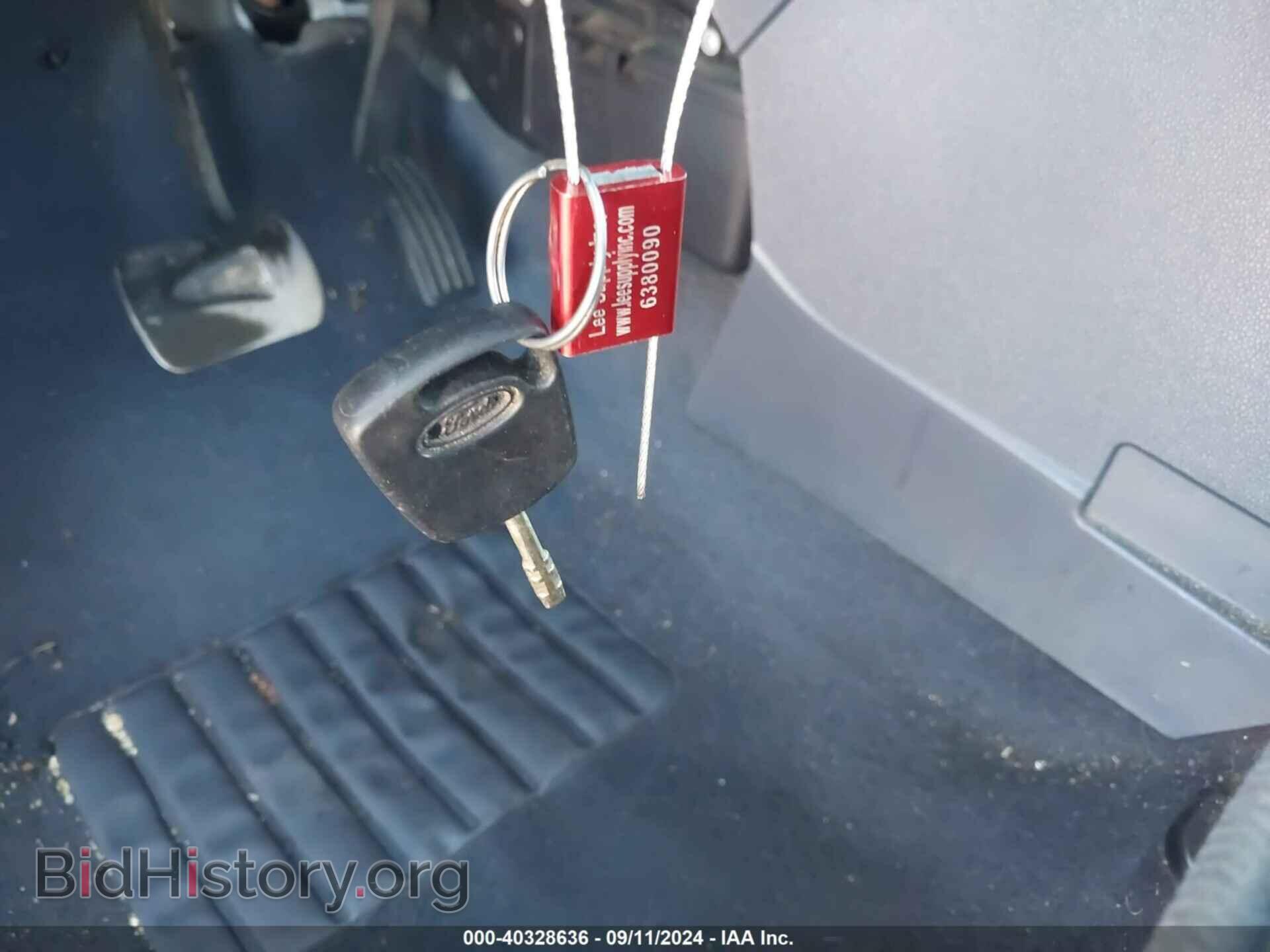 2010 FORD TRANSIT CONNECT - VIN: NM0LS7AN0AT014939 - Фото 11