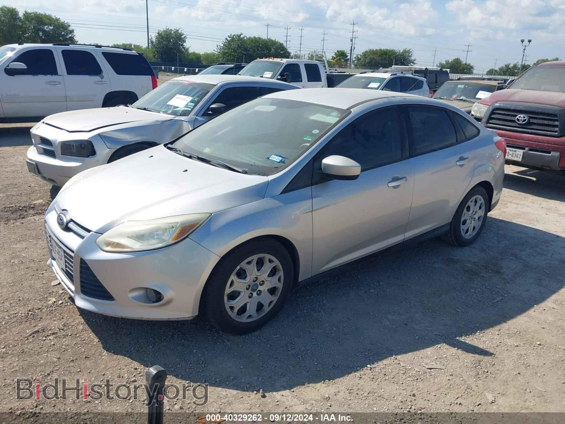 2012 FORD FOCUS - VIN: 1FAHP3F28CL312570 - Фото 2