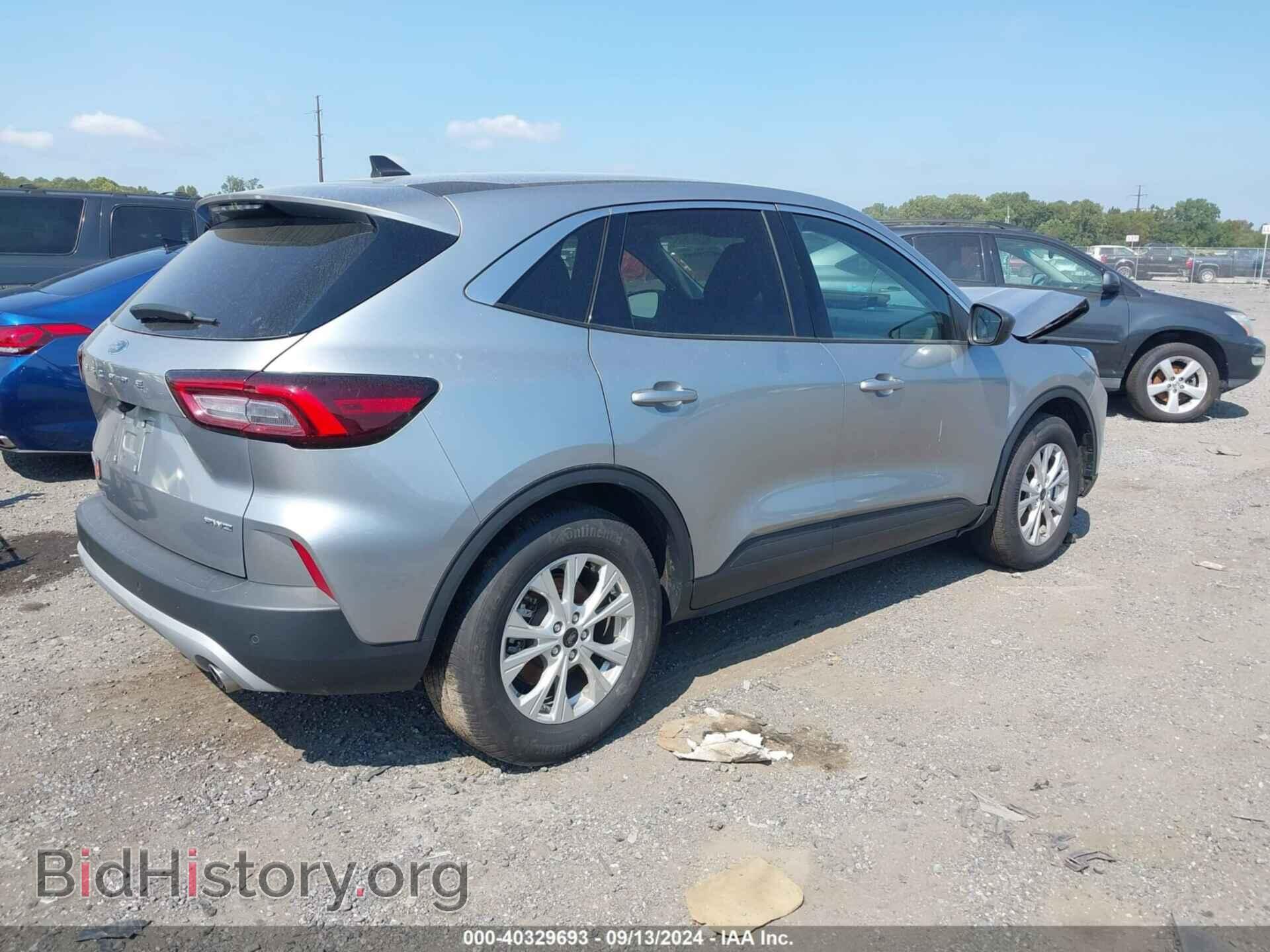 2023 FORD ESCAPE - VIN: 1FMCU9GNXPUA11707 - Фото 4