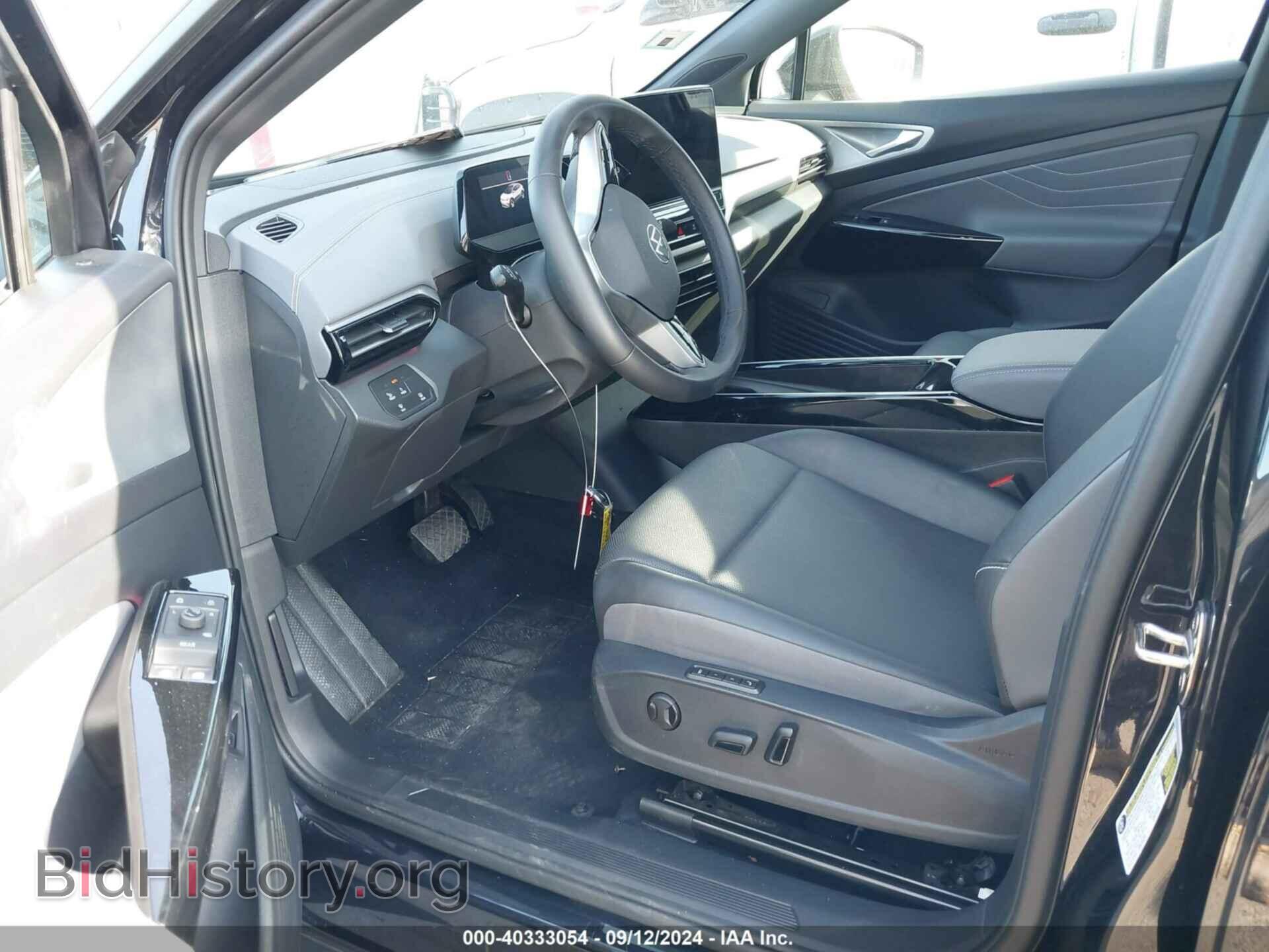 2023 VOLKSWAGEN ID.4 - VIN: 1V2VMPE84PC024813 - Фото 5