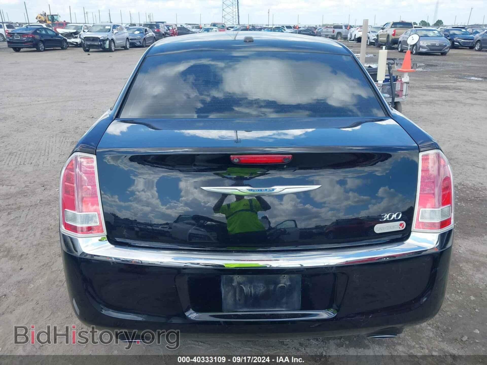 2012 CHRYSLER 300 - VIN: 2C3CCACG4CH273630 - Фото 16