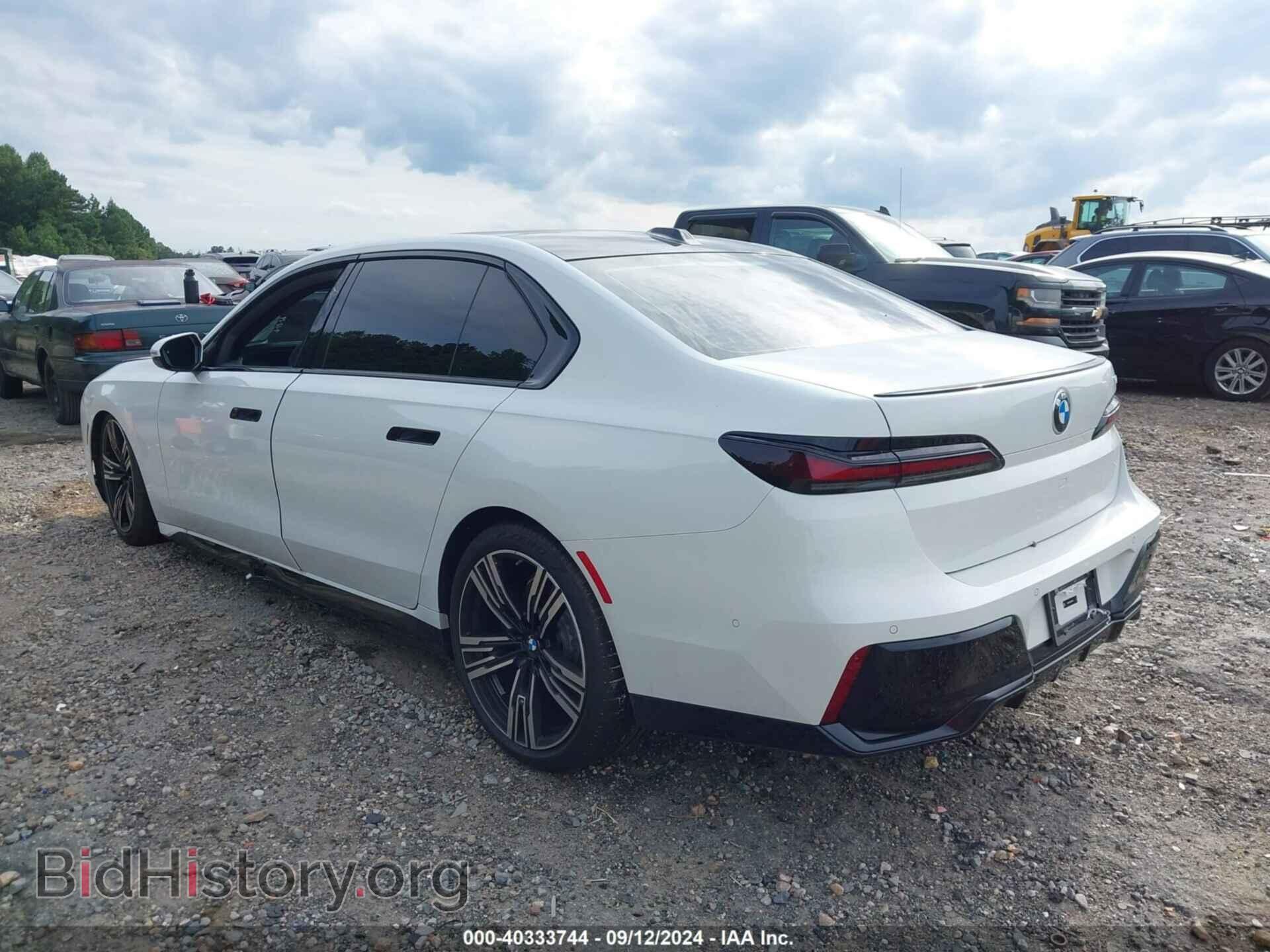 2024 BMW 740 - VIN: WBA23EH08RCS87937 - Фото 3