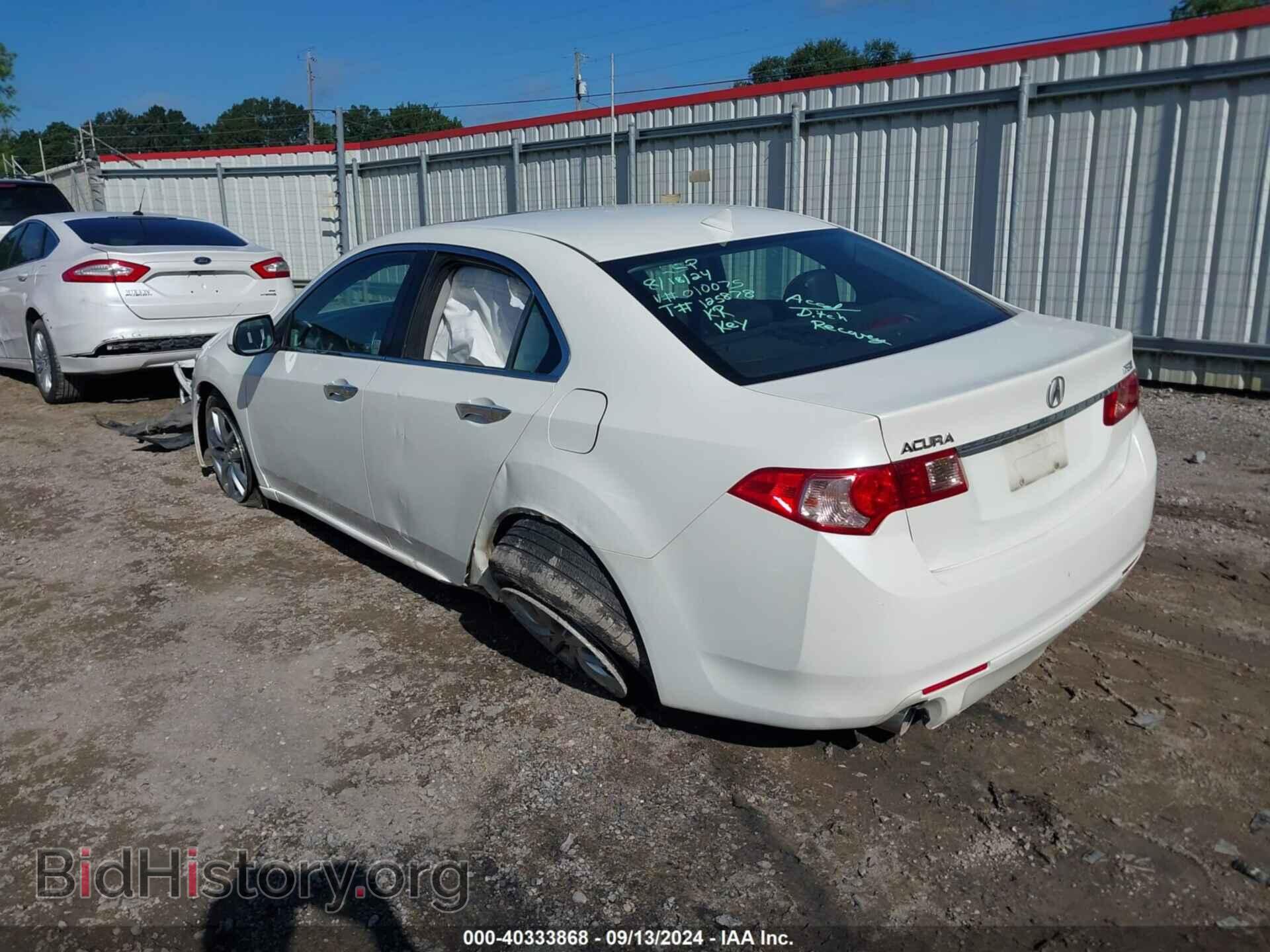 2011 ACURA TSX - VIN: JH4CU2F61BC010075 - Фото 3