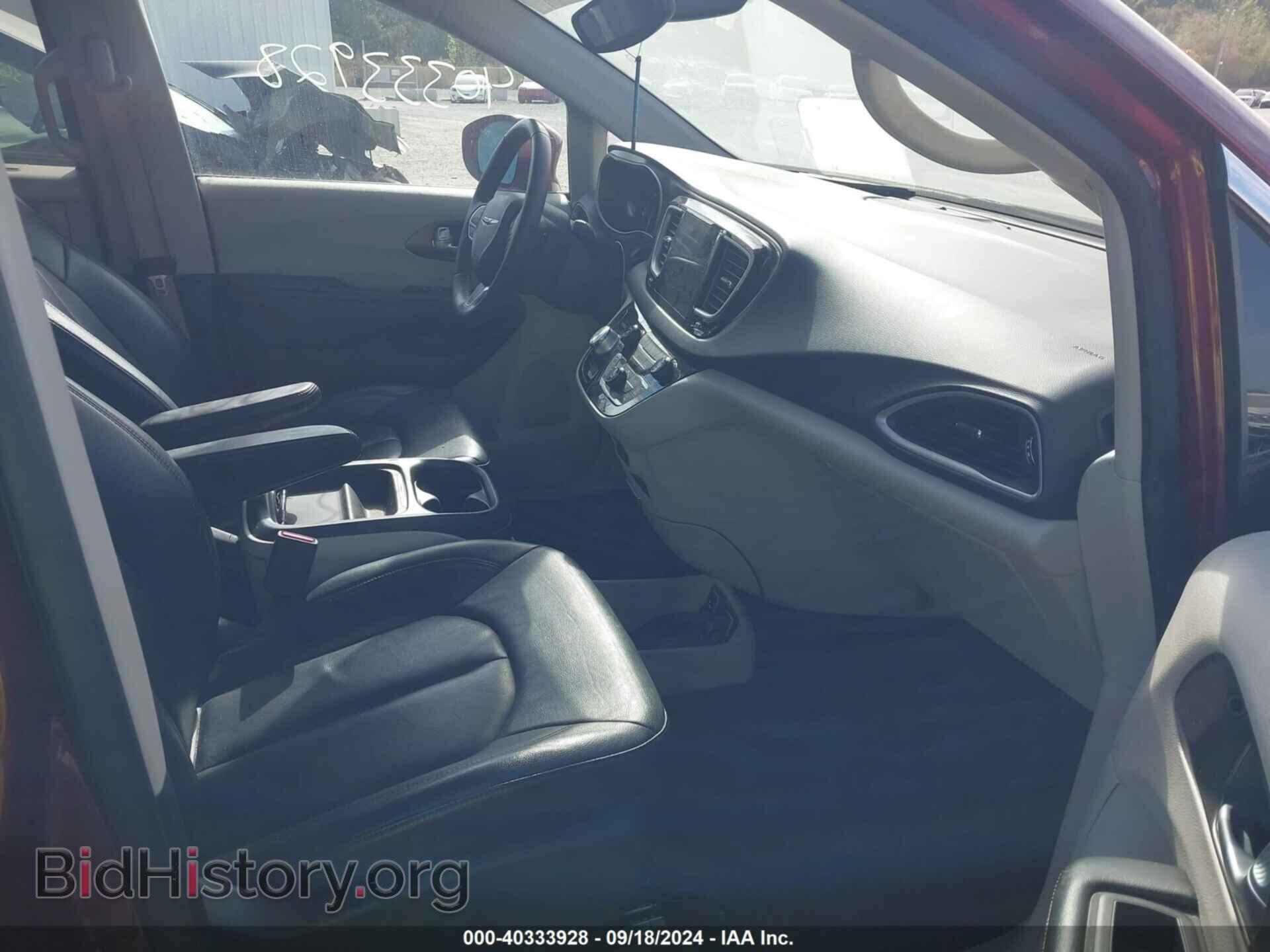 2017 CHRYSLER PACIFICA - VIN: 2C4RC1BG8HR734370 - Photo 5