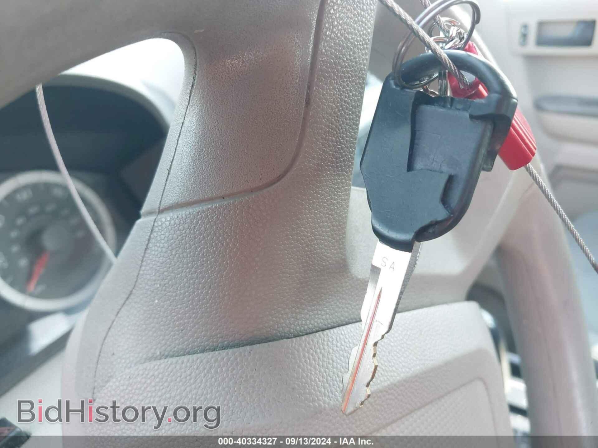 2011 FORD ESCAPE - VIN: 1FMCU0C75BKA61728 - Фото 11
