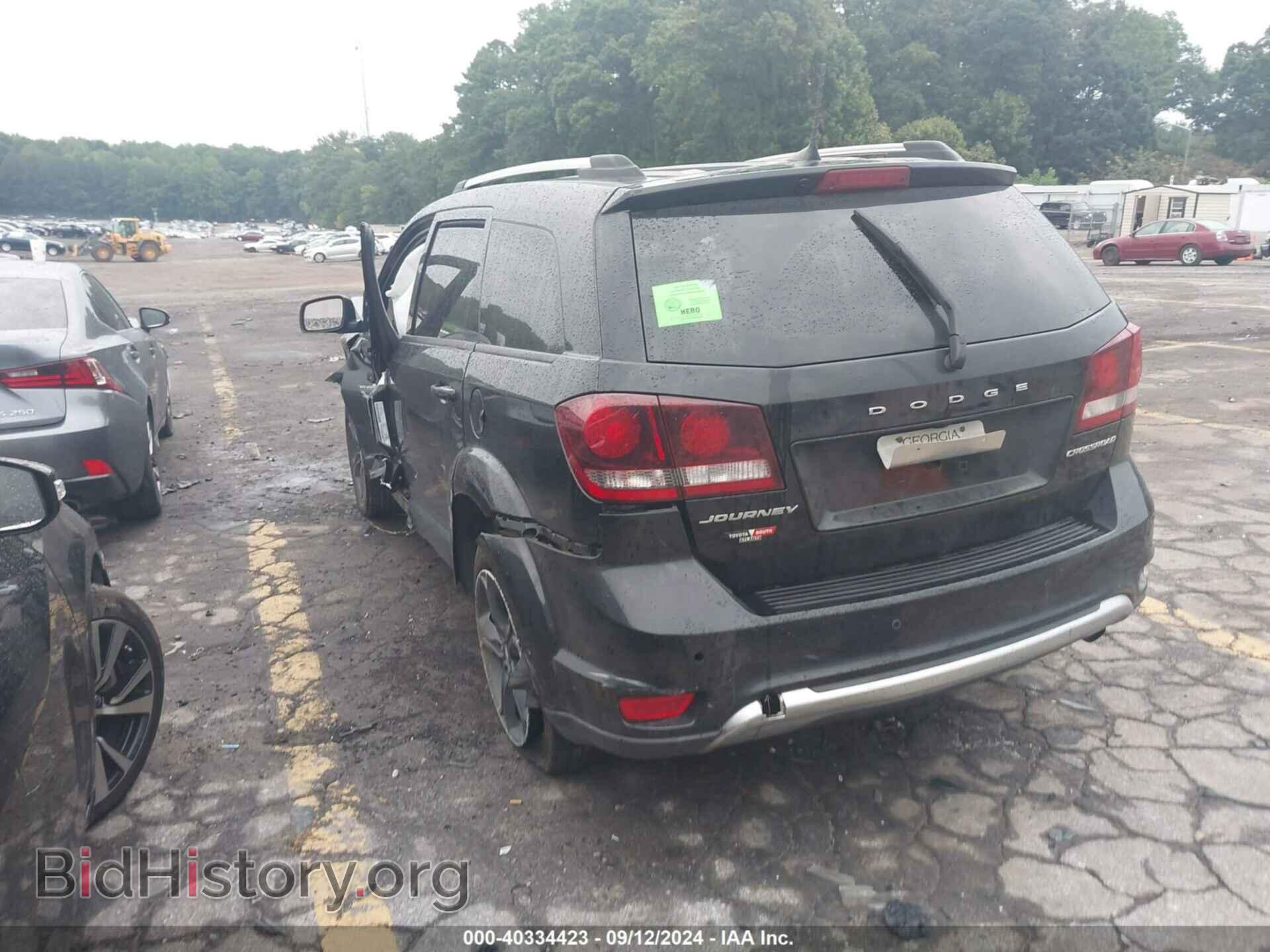 2020 DODGE JOURNEY - VIN: 3C4PDCGB7LT271172 - Фото 3