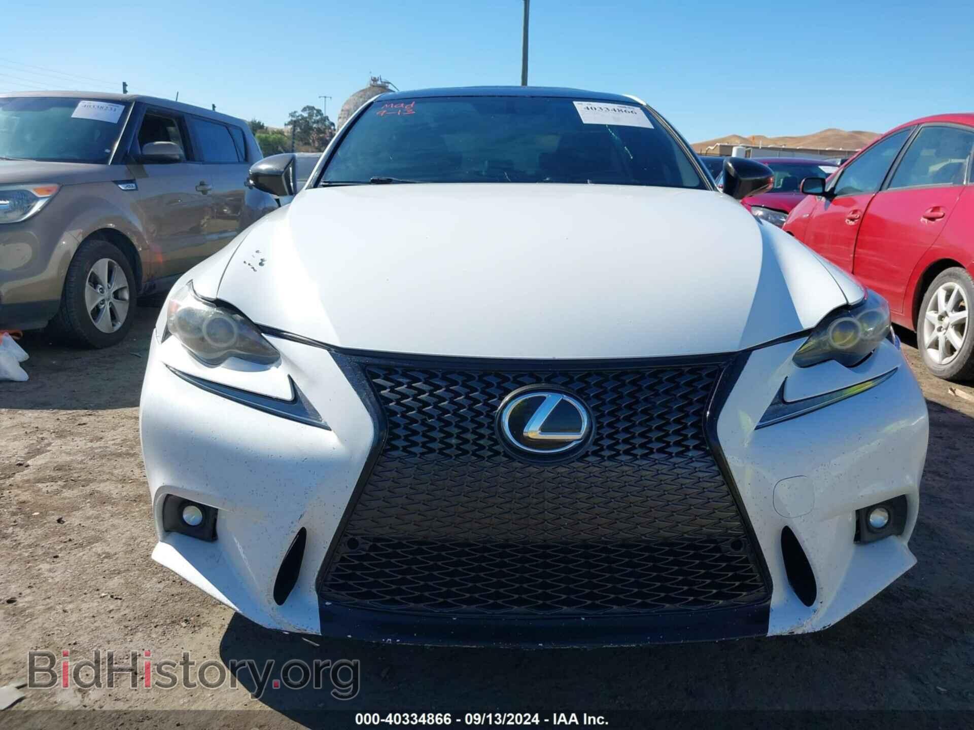 2016 LEXUS IS 200T - VIN: JTHBA1D23G5020780 - Фото 12