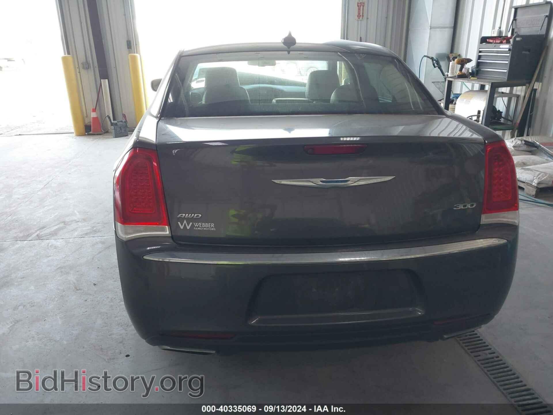 2017 CHRYSLER 300 - VIN: 2C3CCARG9HH544986 - Фото 16