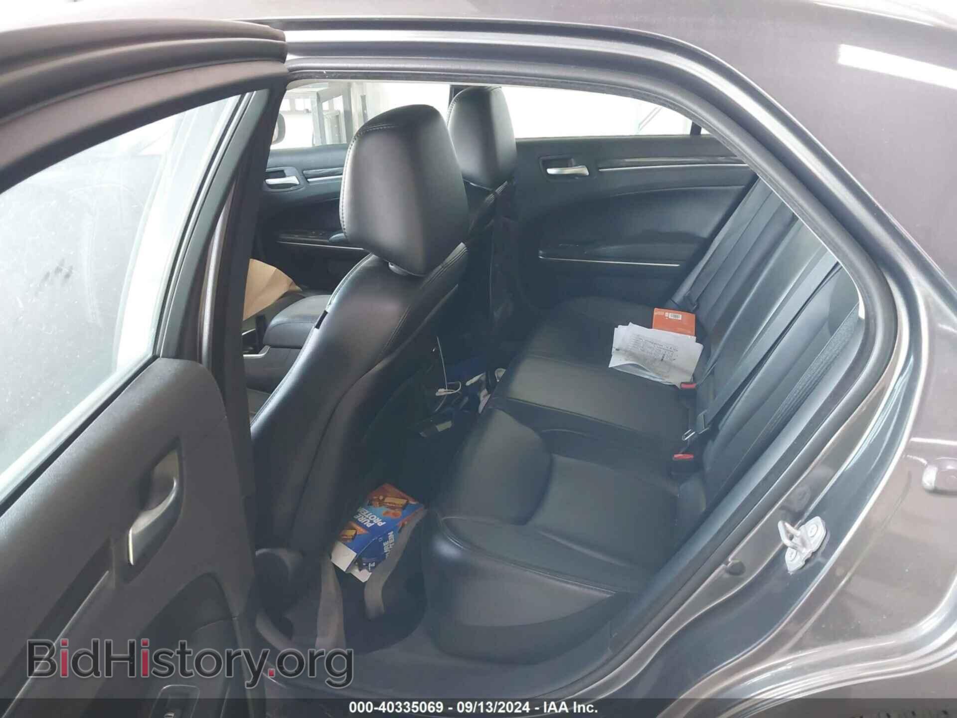 2017 CHRYSLER 300 - VIN: 2C3CCARG9HH544986 - Фото 8