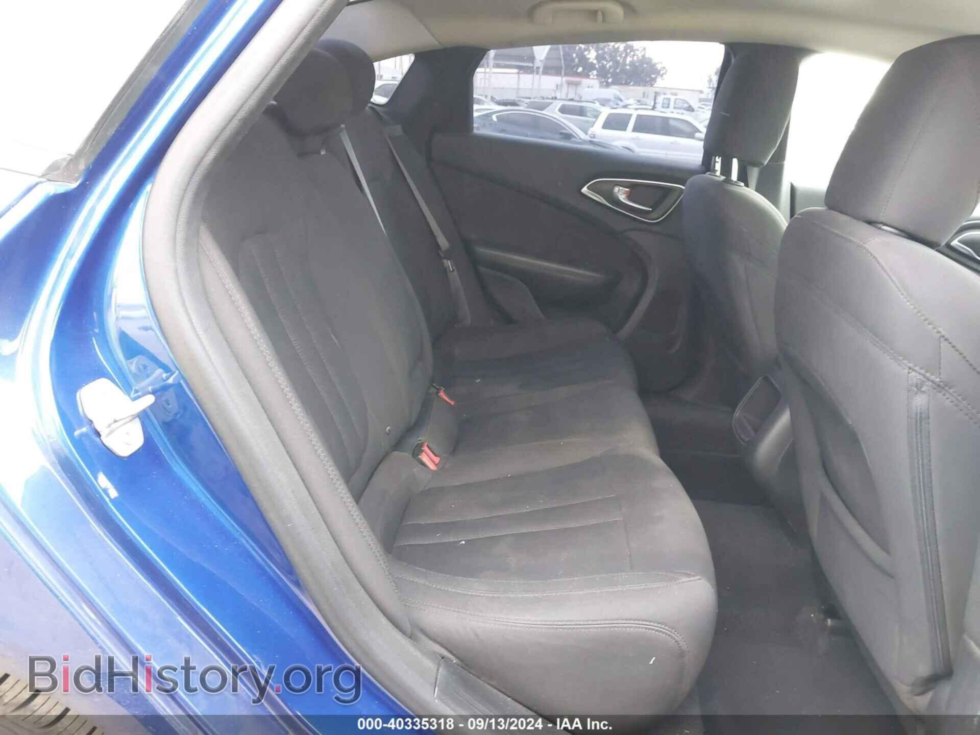 2015 CHRYSLER 200 - VIN: 1C3CCCAB5FN609896 - Фото 8