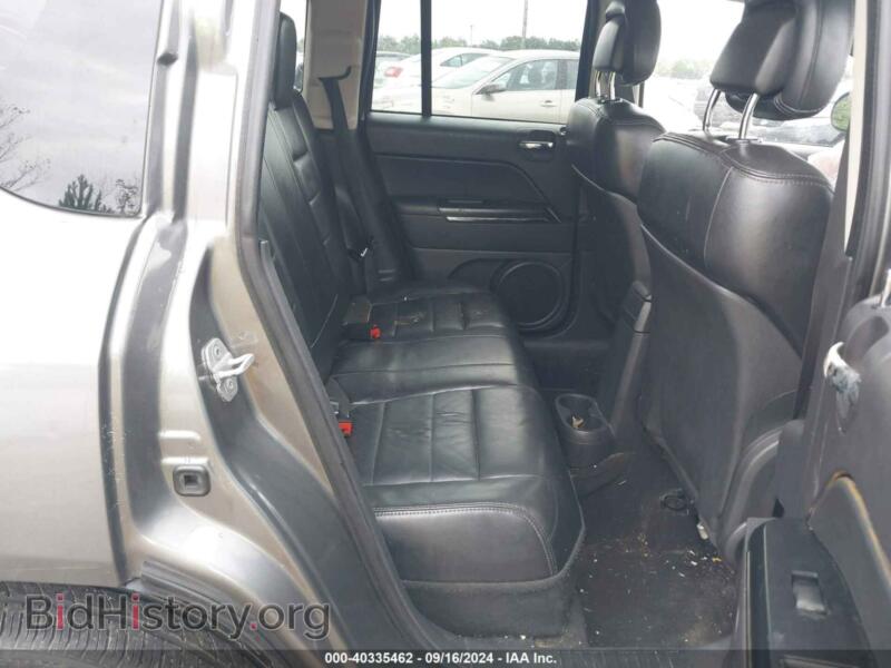 2012 Jeep COMPASS (VIN 1C4NJCCB9CD580315) — photo 8 of 10