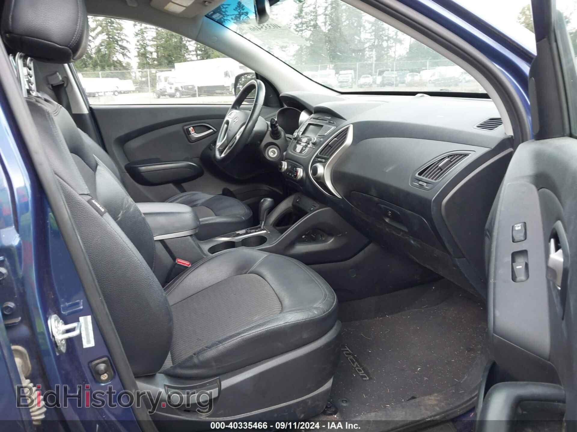 2011 HYUNDAI TUCSON - VIN: KM8JUCAC1BU316632 - Фото 5