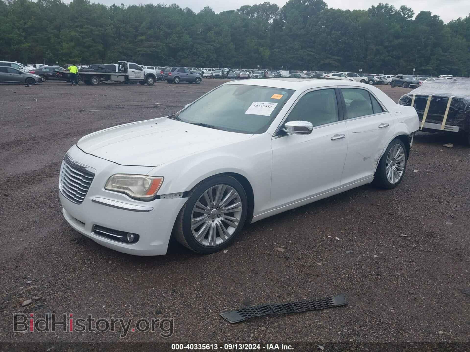 2012 CHRYSLER 300 - VIN: 2C3CCACGXCH193233 - Фото 2