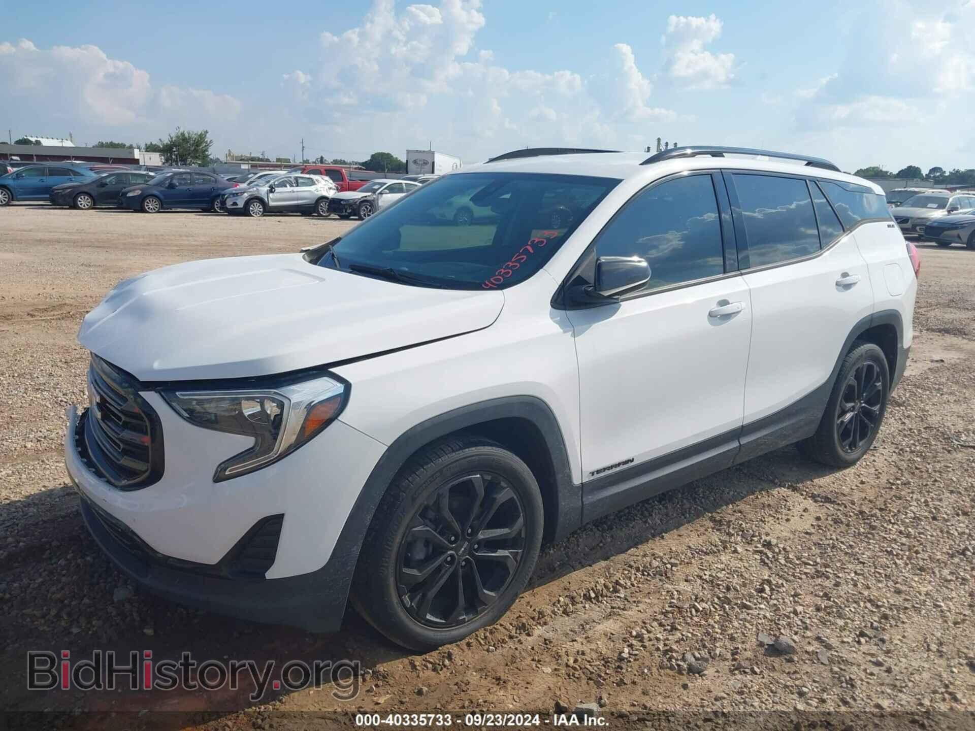 2020 GMC TERRAIN - VIN: 3GKALMEV3LL233440 - Фото 2