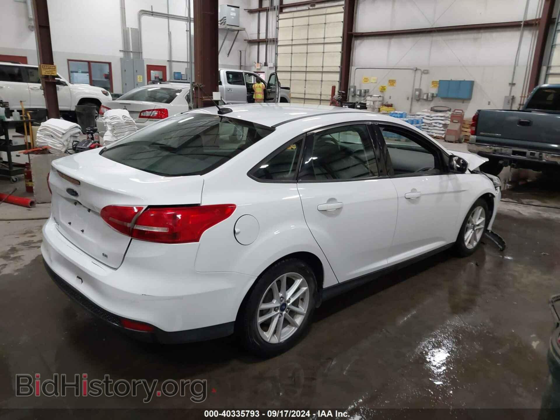 2018 FORD FOCUS - VIN: 1FADP3F27JL315066 - Фото 4