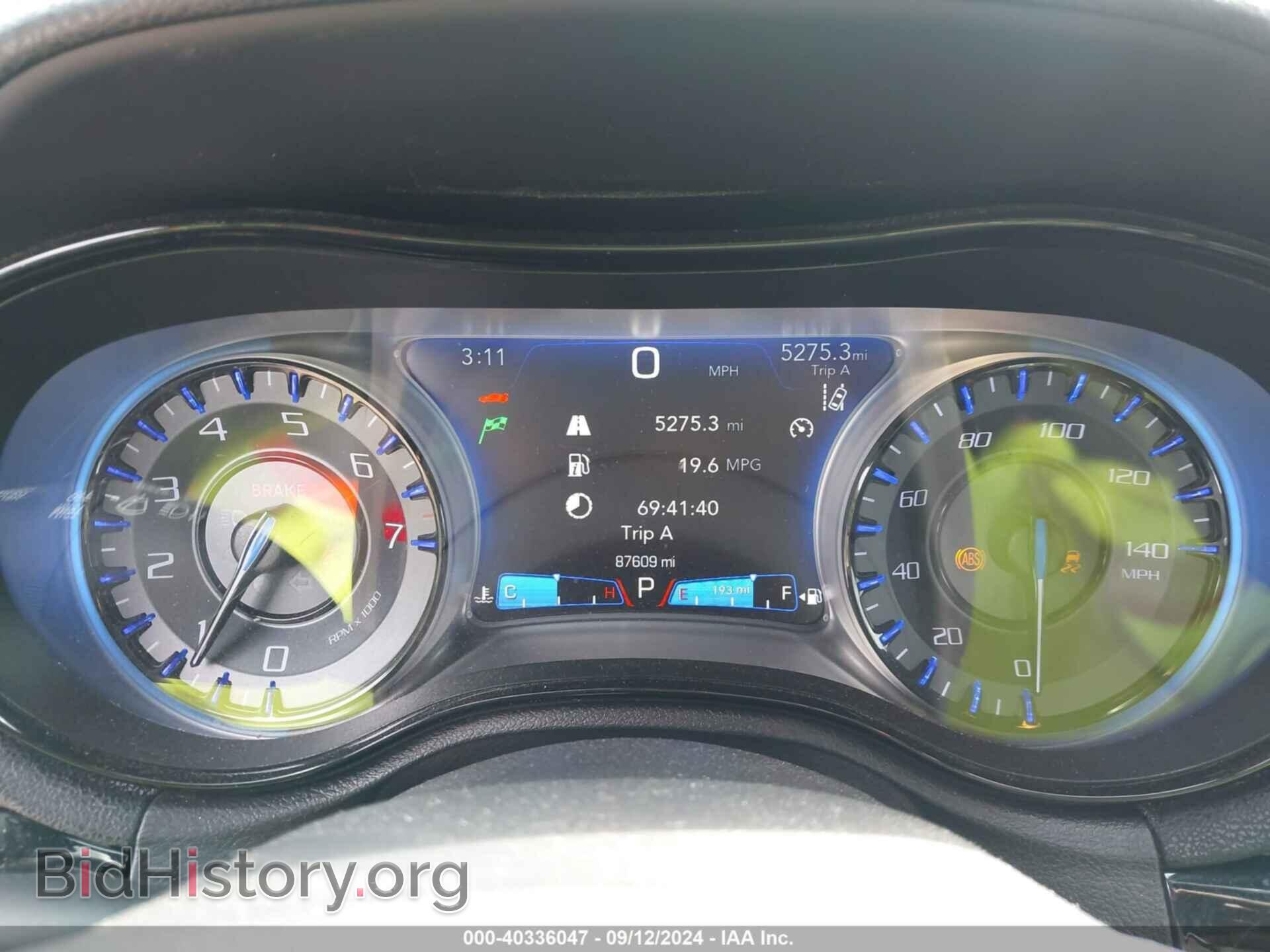 2018 CHRYSLER 300 - VIN: 2C3CCABG4JH296114 - Фото 7