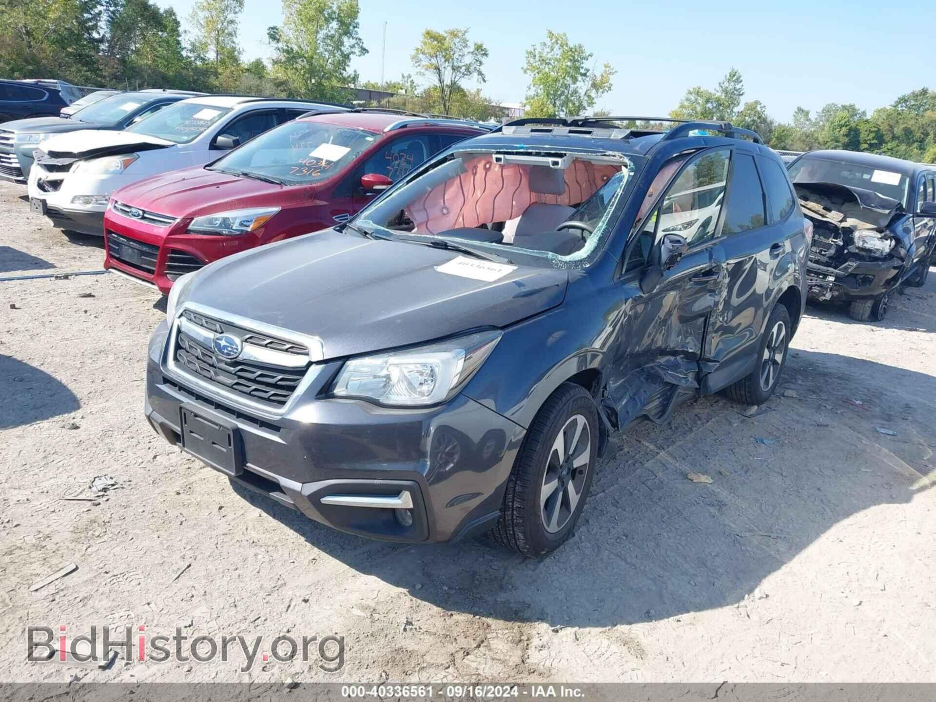 2017 SUBARU FORESTER - VIN: JF2SJAGC9HH593237 - Фото 2