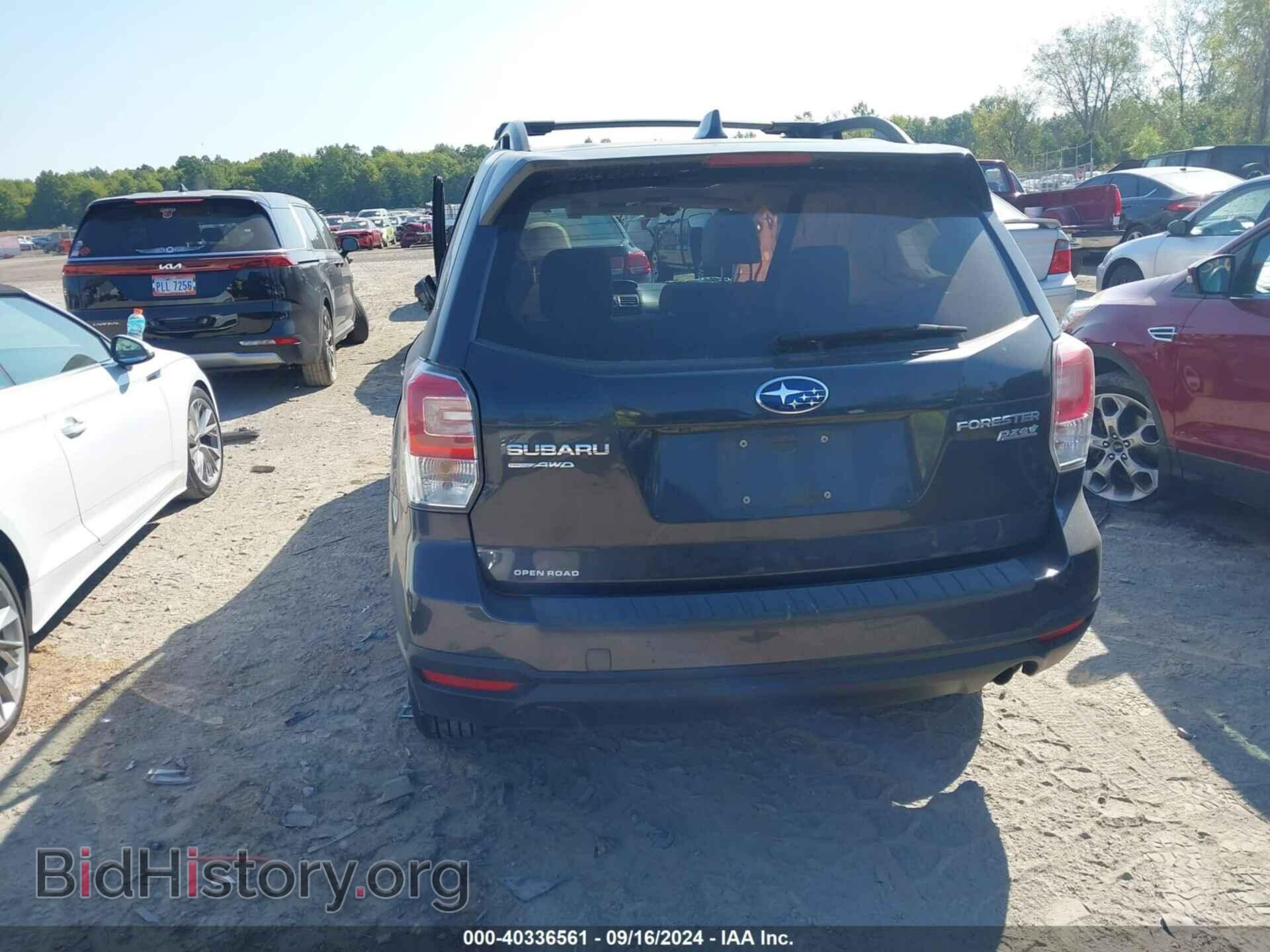 2017 SUBARU FORESTER - VIN: JF2SJAGC9HH593237 - Фото 16