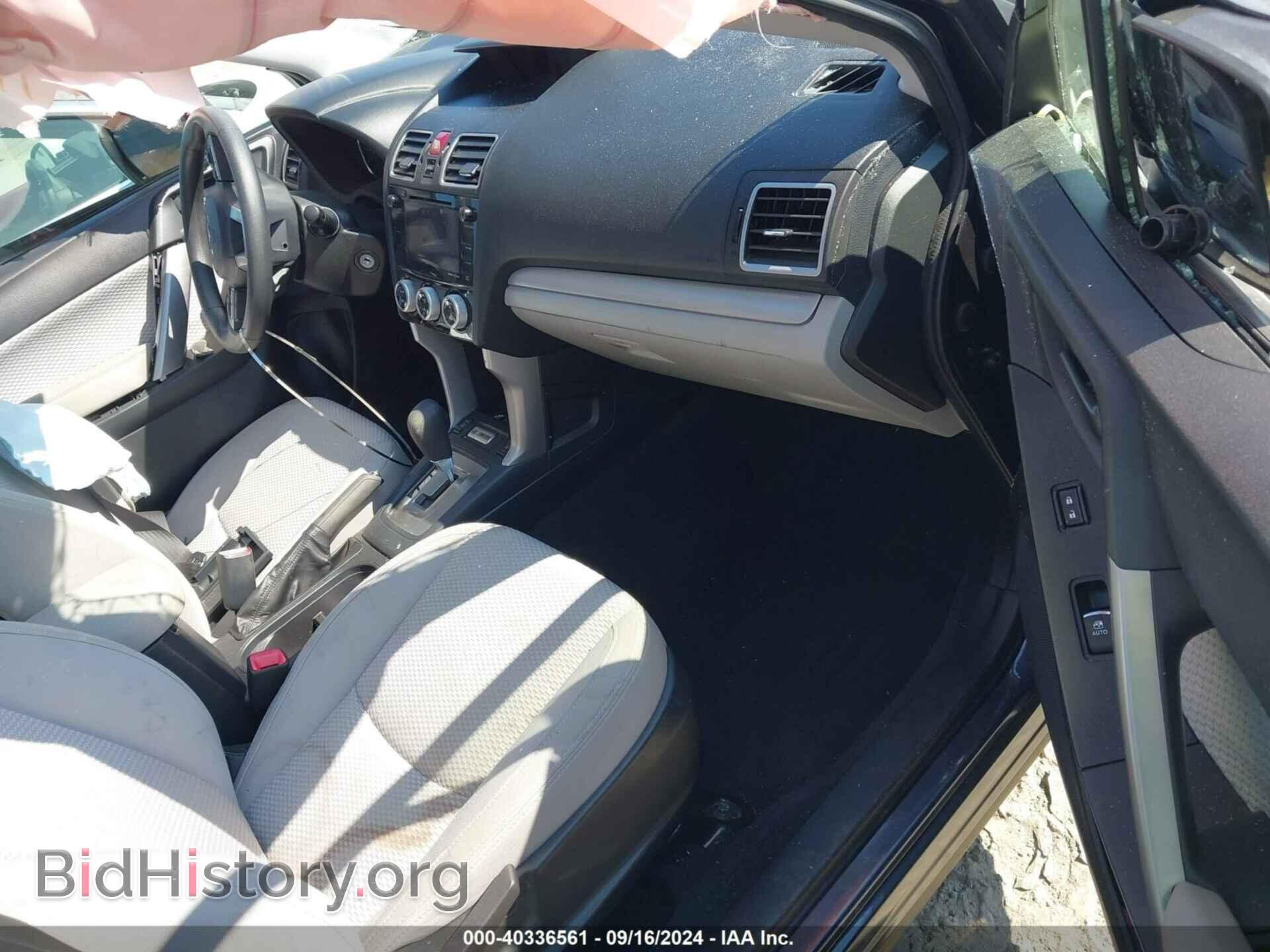 2017 SUBARU FORESTER - VIN: JF2SJAGC9HH593237 - Фото 5