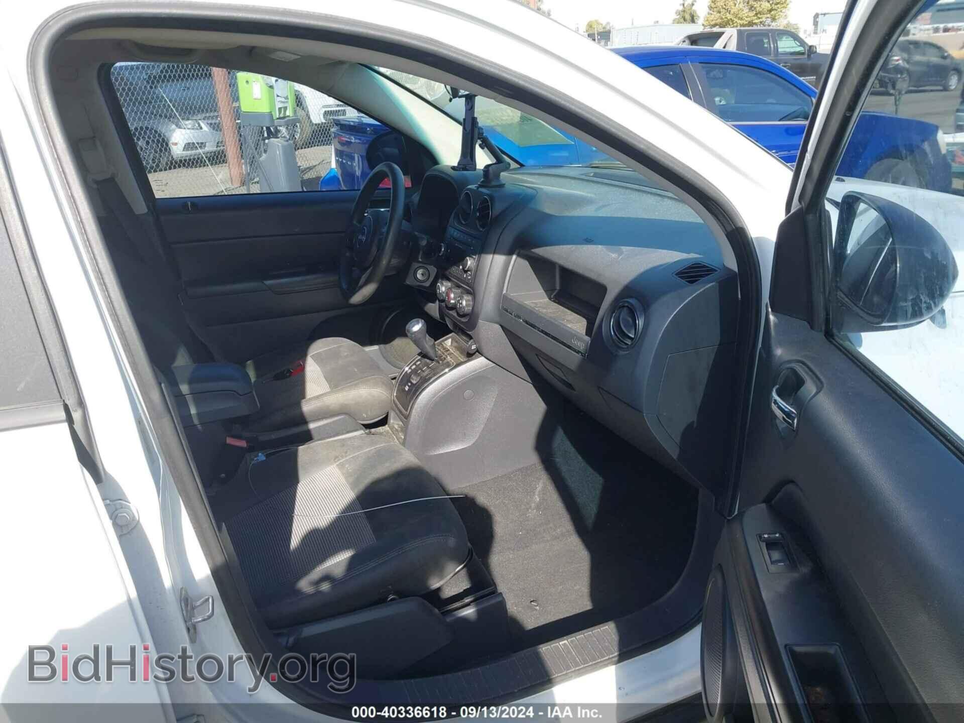2012 JEEP COMPASS - VIN: 1C4NJDBB5CD517803 - Фото 5