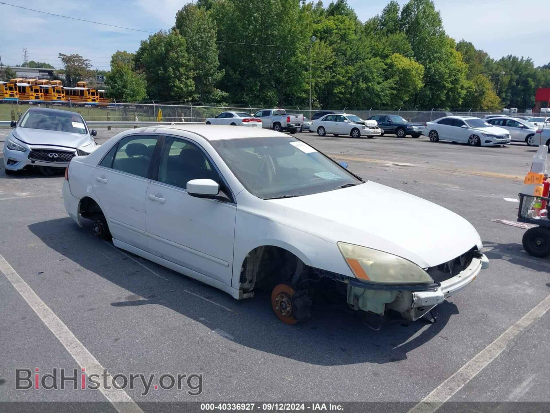 Photo 1HGCM56436A067351 - HONDA ACCORD 2006