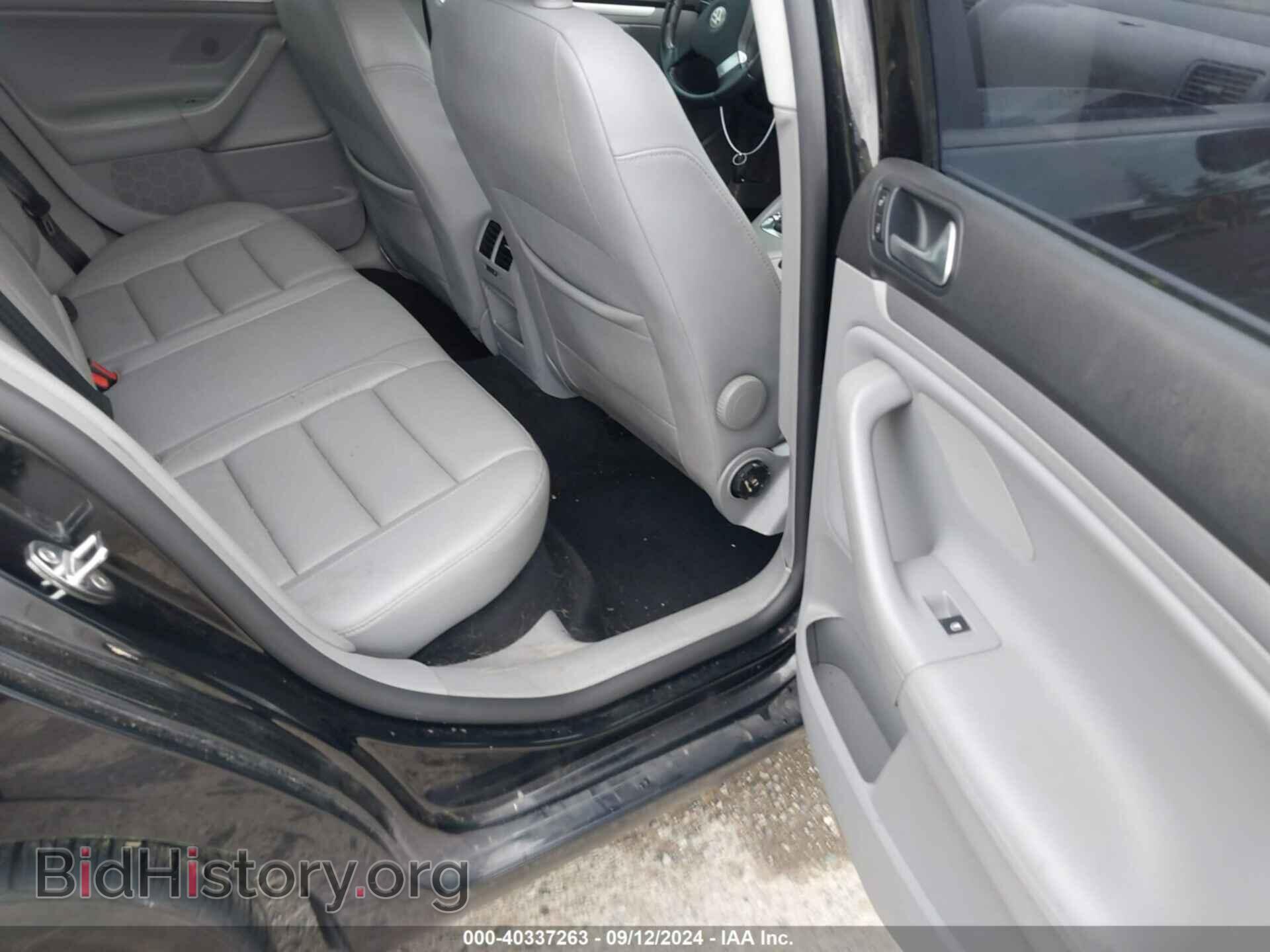 2009 VOLKSWAGEN JETTA - VIN: 3VWRA71K29M044862 - Фото 8