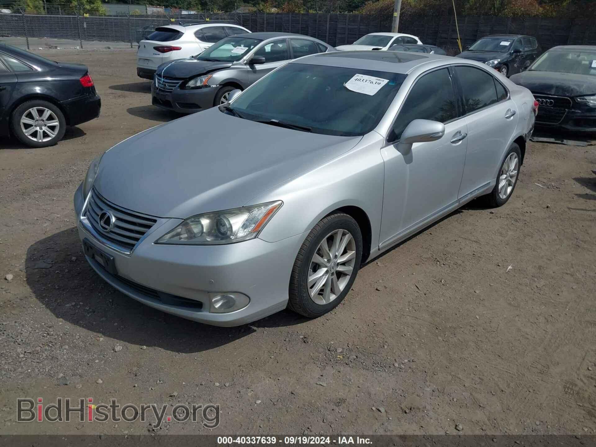 2011 LEXUS ES 350 - VIN: JTHBK1EG0B2472204 - Фото 2