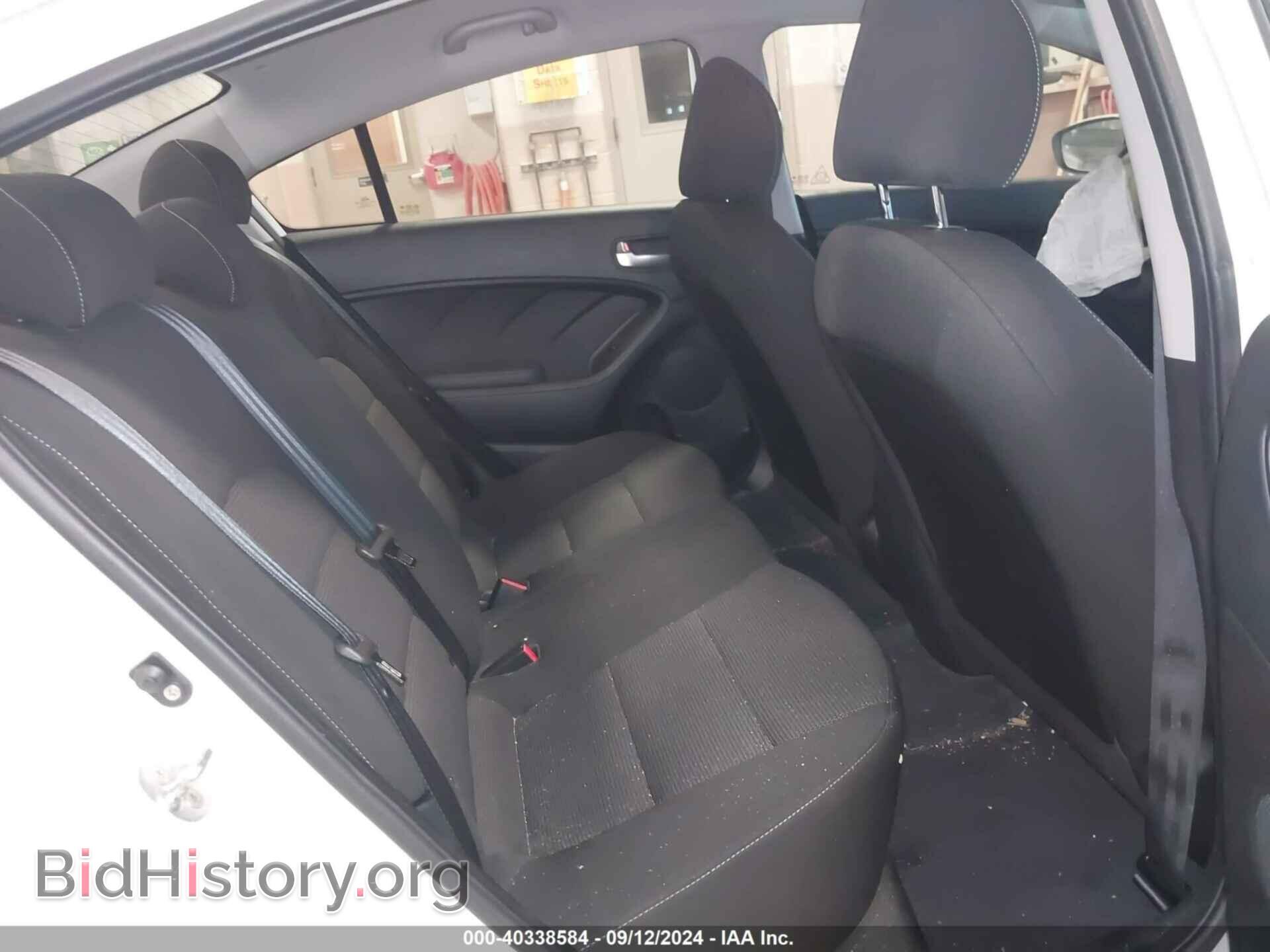 2017 KIA FORTE - VIN: 3KPFK4A77HE089043 - Фото 8