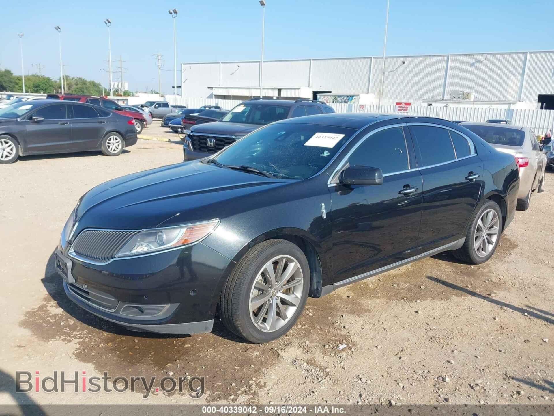 2013 LINCOLN MKS - VIN: 1LNHL9FT5DG616690 - Photo 2