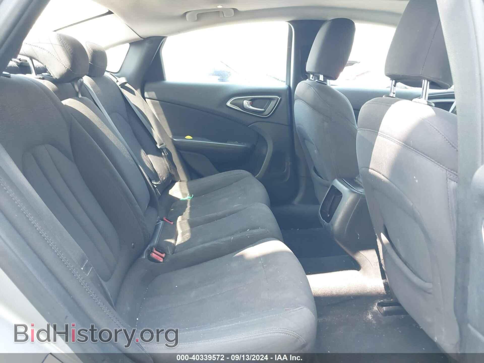2015 CHRYSLER 200 - VIN: 1C3CCCAB7FN674555 - Фото 8