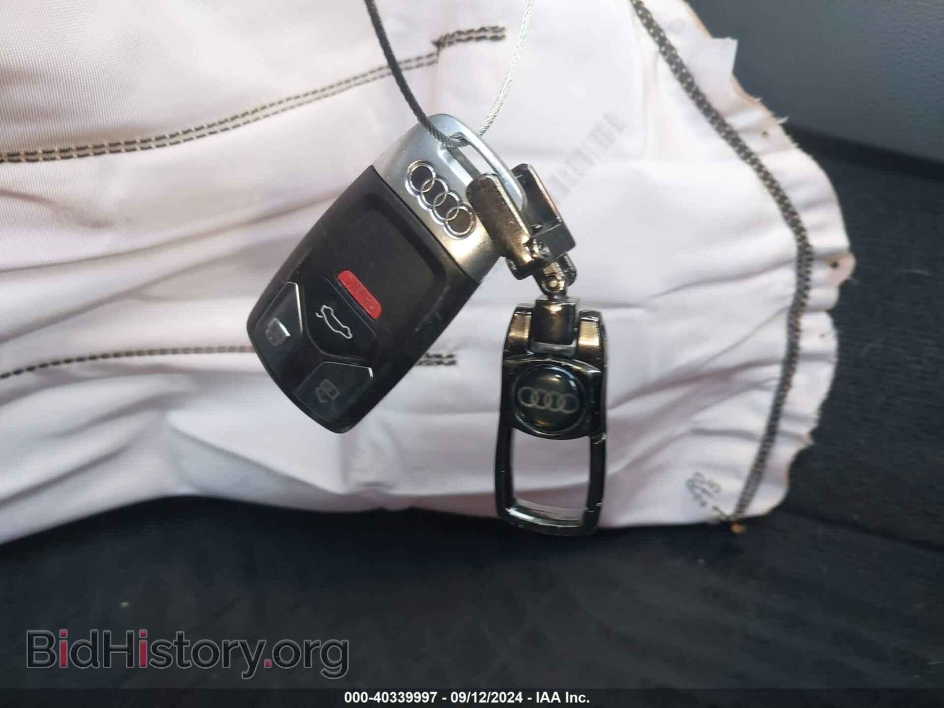 2017 AUDI A4 - VIN: WAUENAF45HA158960 - Фото 11