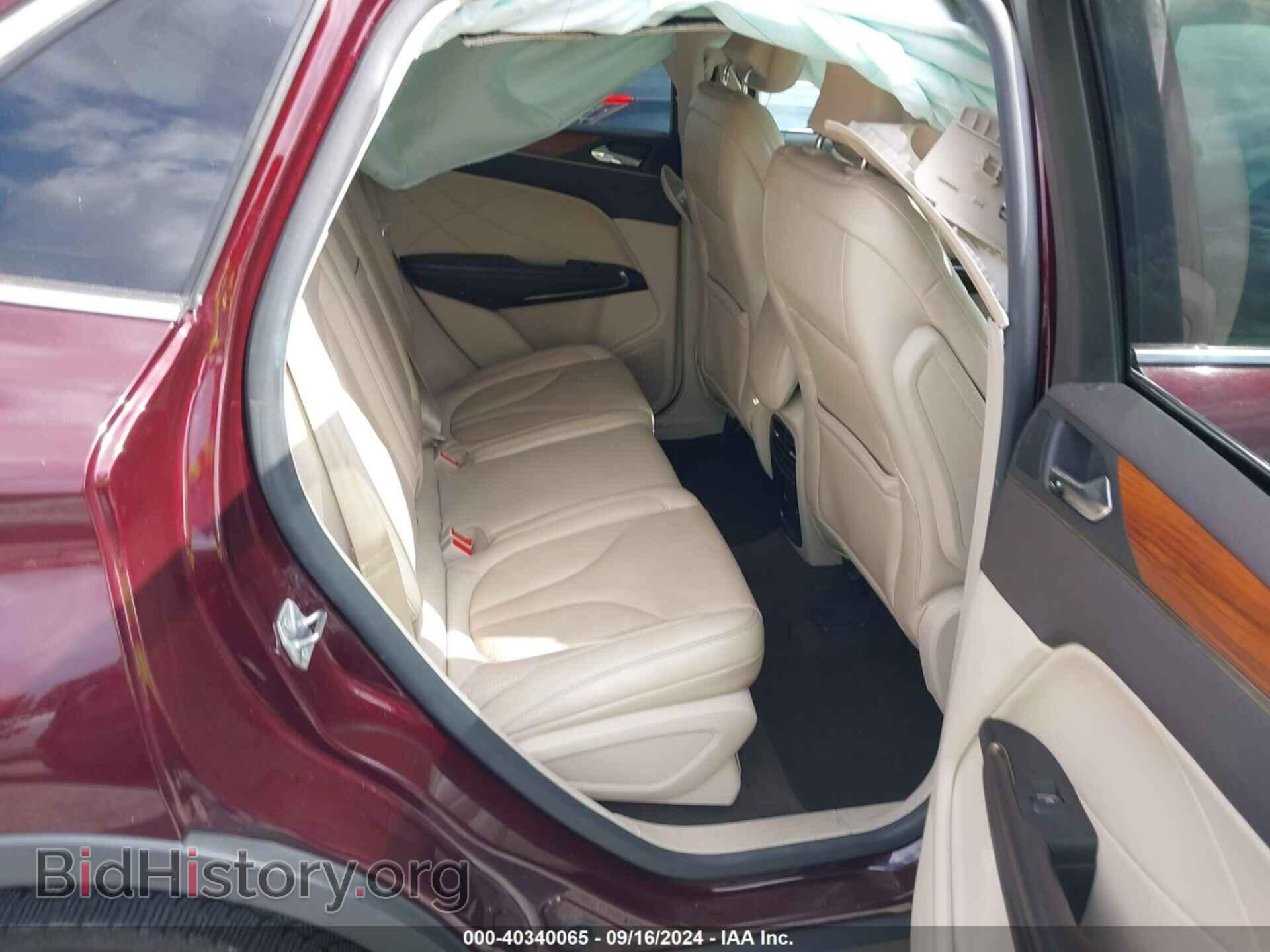 2019 LINCOLN MKC - VIN: 5LMCJ2C96KUL17334 - Photo 8