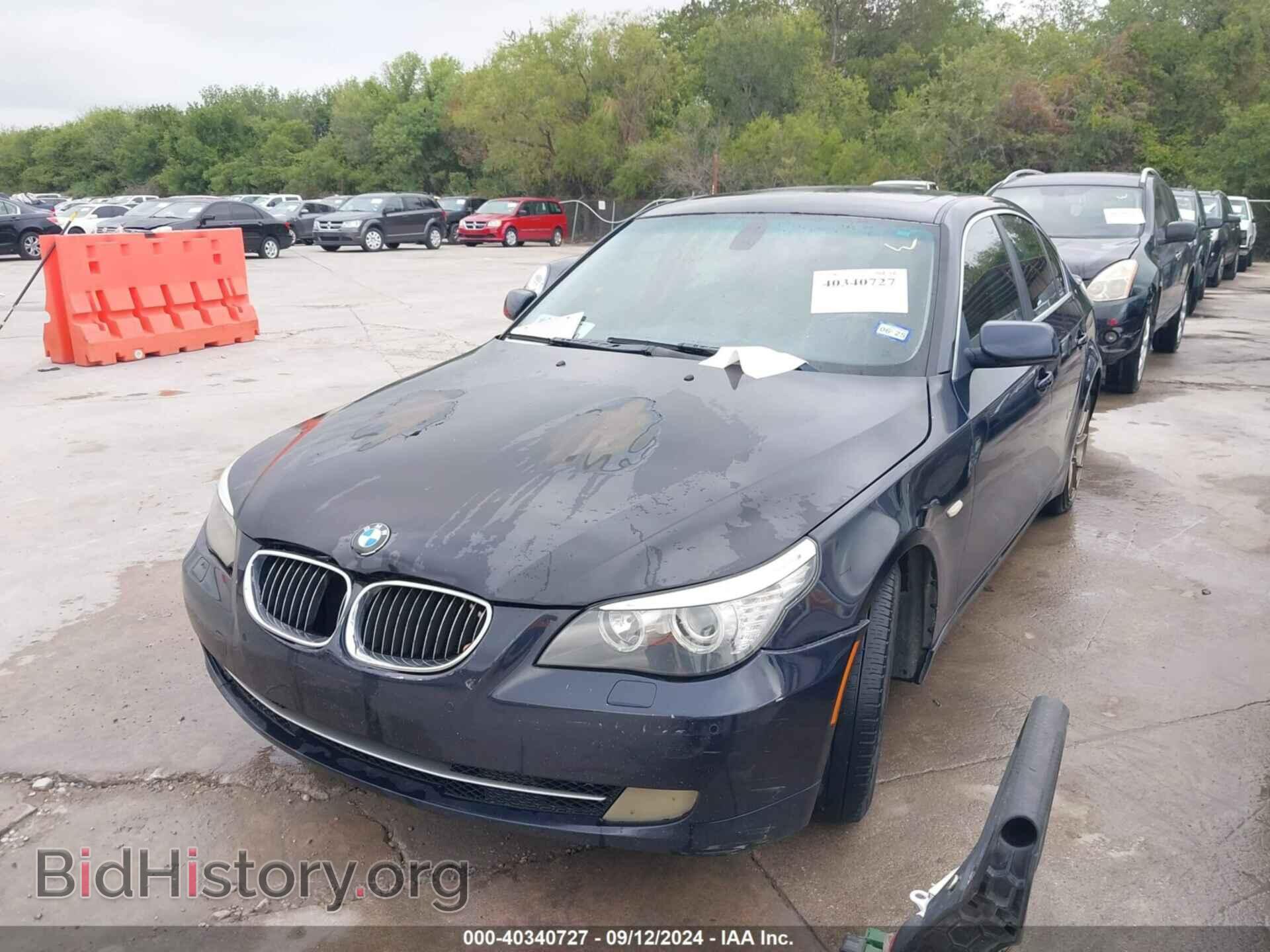 2009 BMW 528I - VIN: WBANU53599C118989 - Фото 2