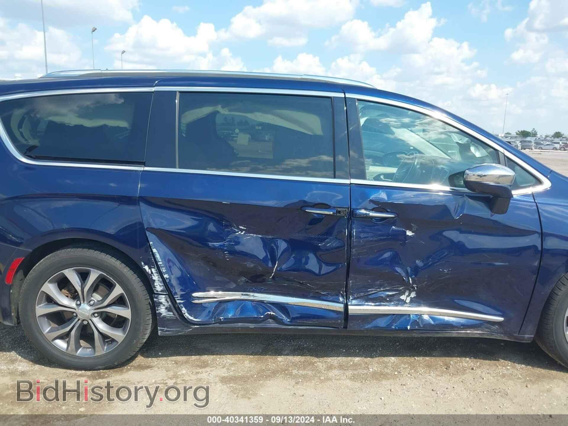 2017 CHRYSLER PACIFICA - VIN: 2C4RC1GG9HR777902 - Фото 6