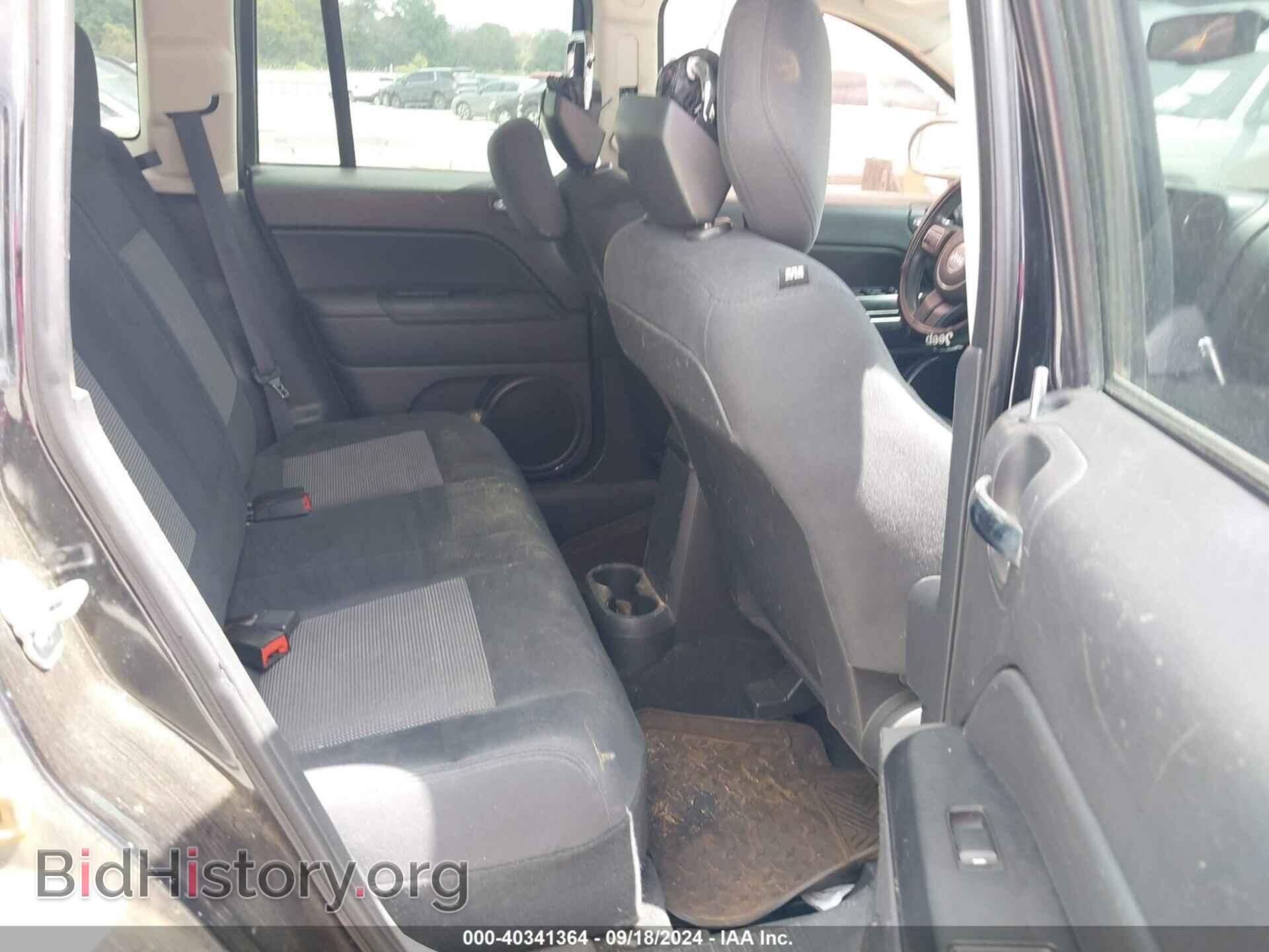 2011 JEEP COMPASS - VIN: 1J4NT1FBXBD194831 - Photo 8