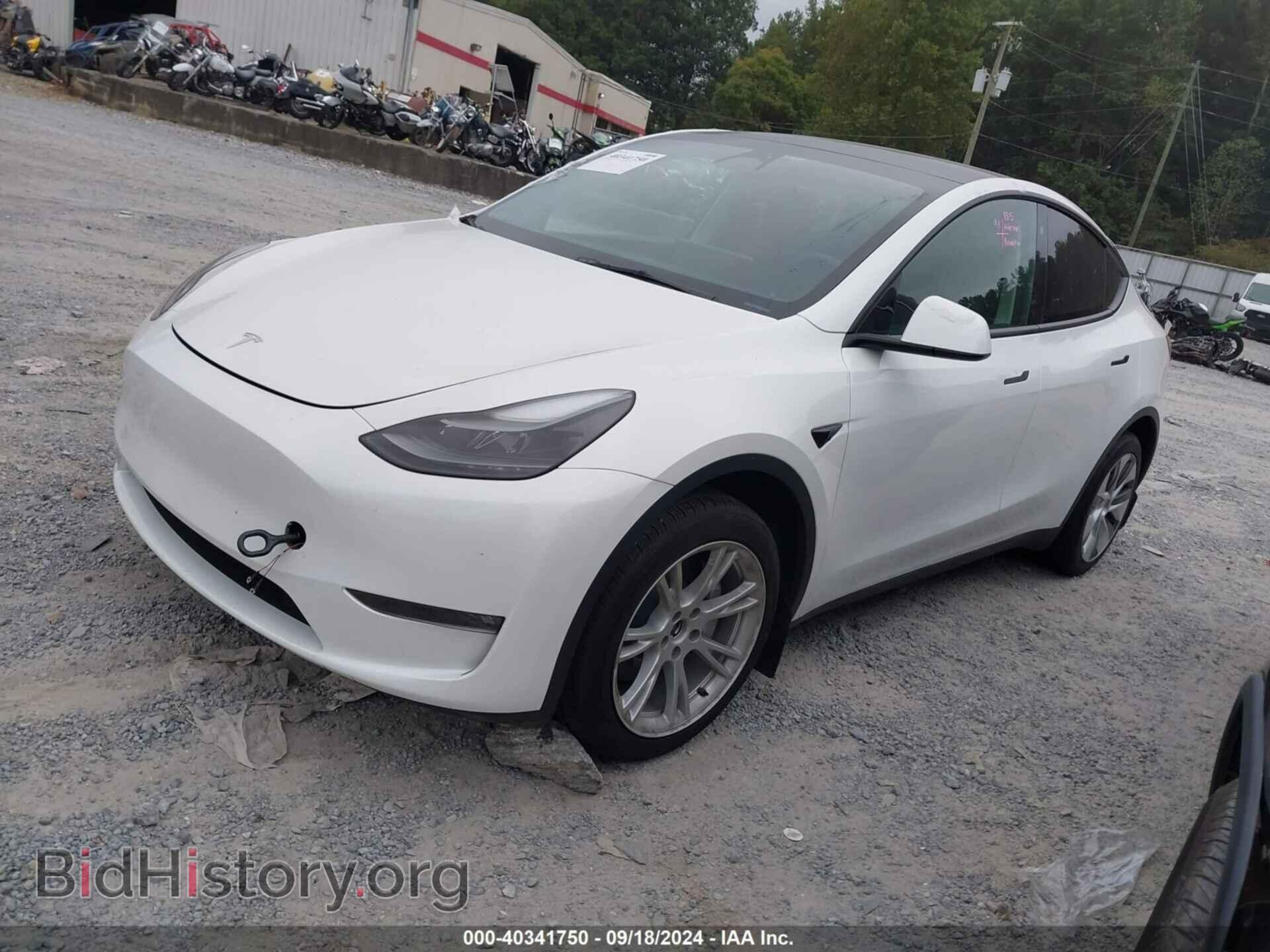 2023 TESLA MODEL Y - VIN: 7SAYGDEE3PF768094 - Фото 2