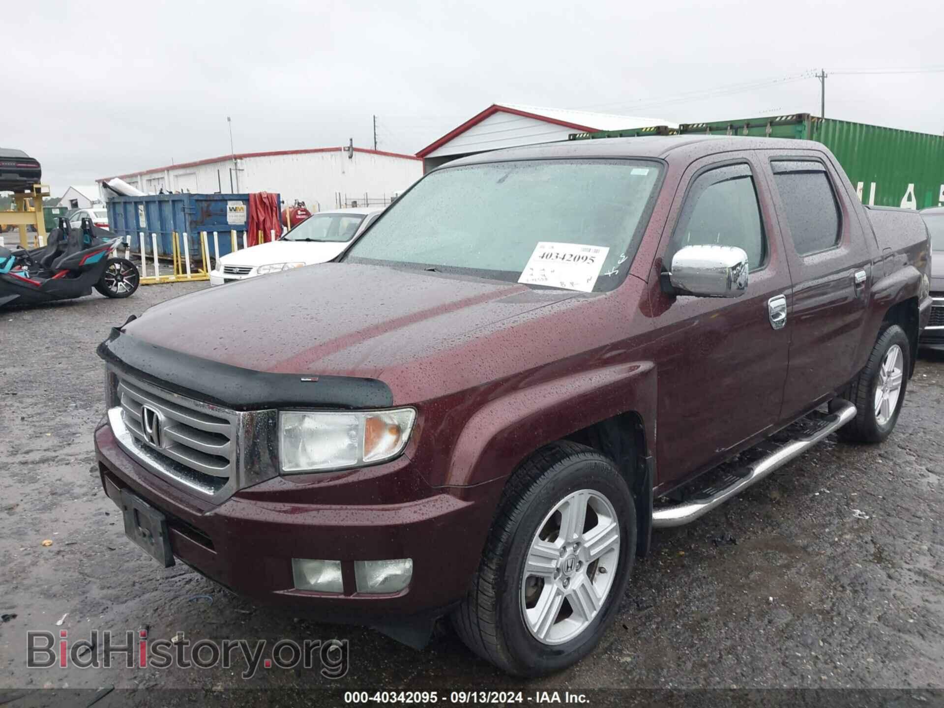 2013 HONDA RIDGELINE - VIN: 5FPYK1F56DB014246 - Фото 2
