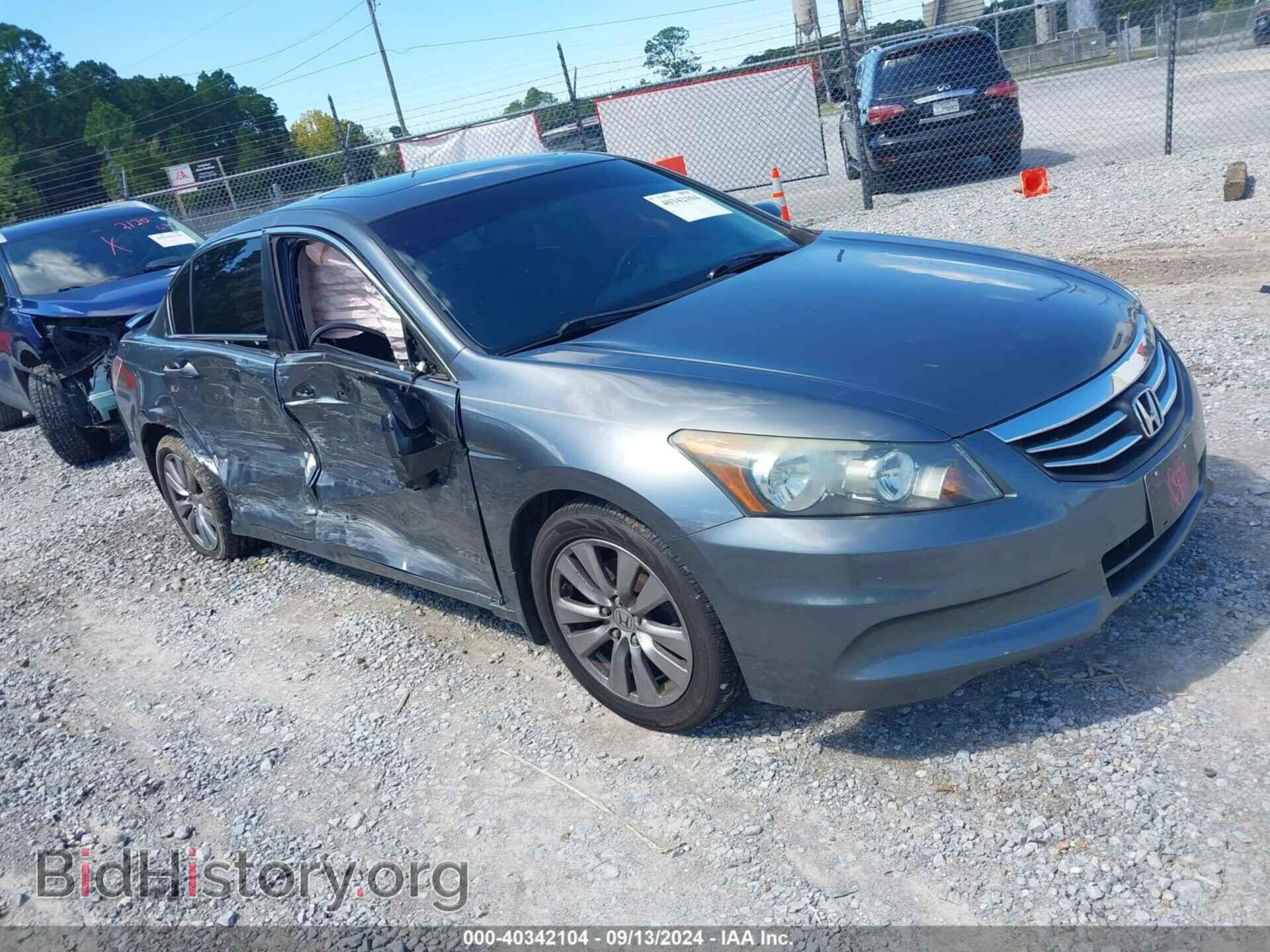 Photo 1HGCP2F83BA100092 - HONDA ACCORD 2011