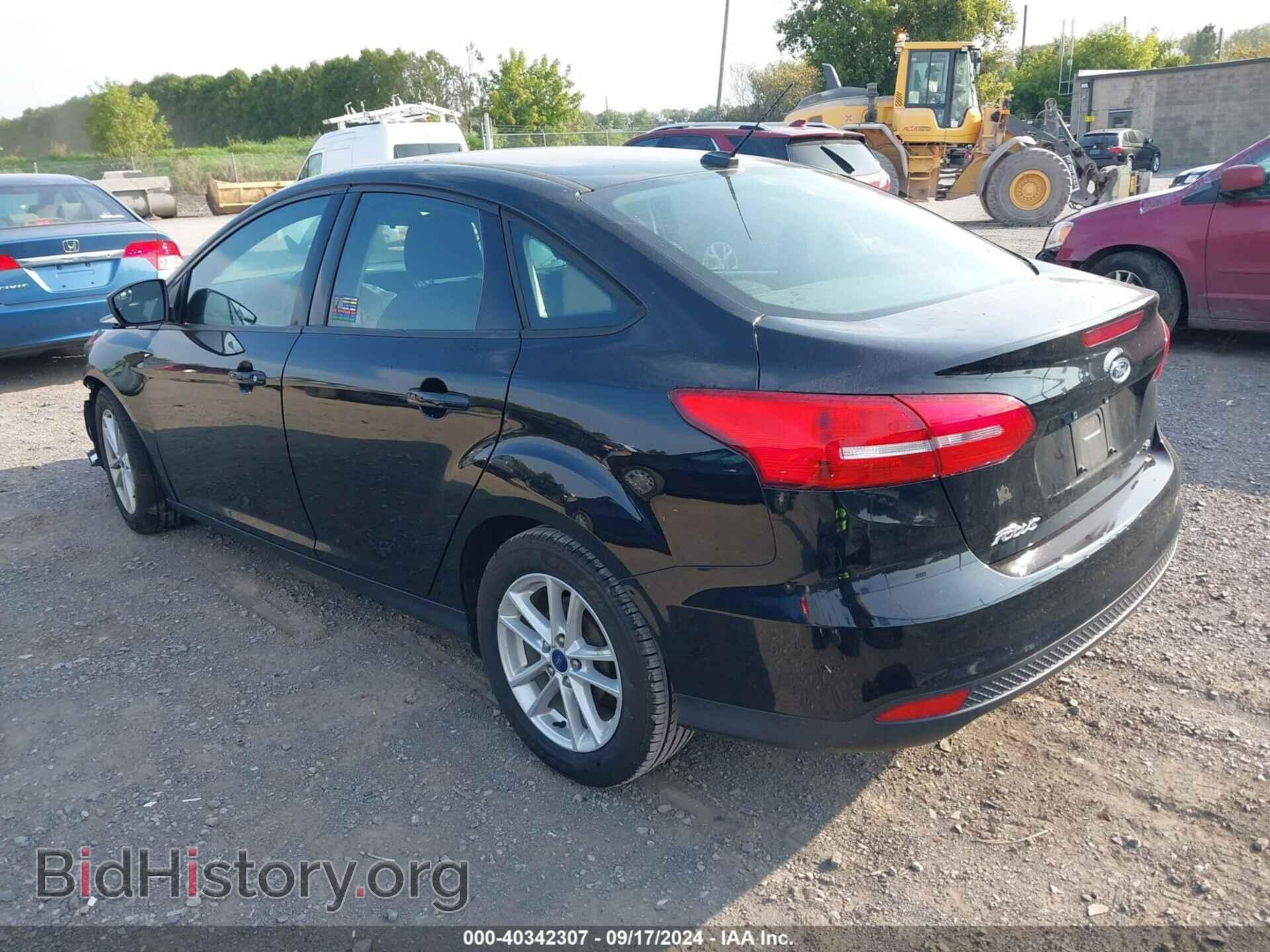 2018 FORD FOCUS - VIN: 1FADP3F2XJL237575 - Фото 3